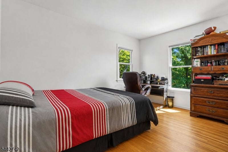 14 Menlo Dr