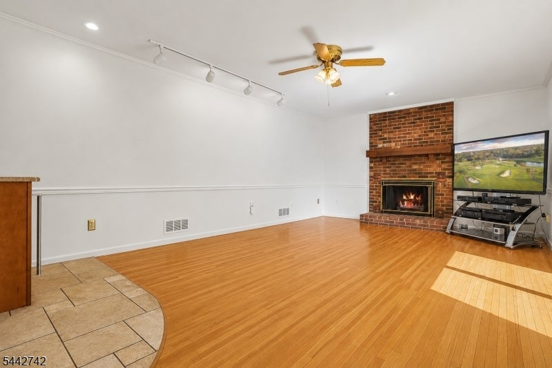 14 Menlo Dr