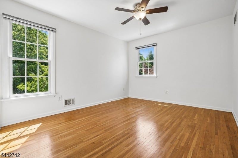 14 Menlo Dr