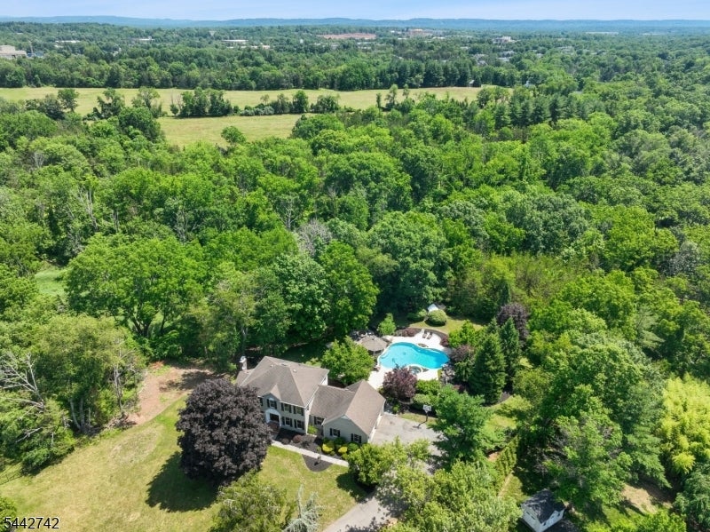14 Menlo Dr