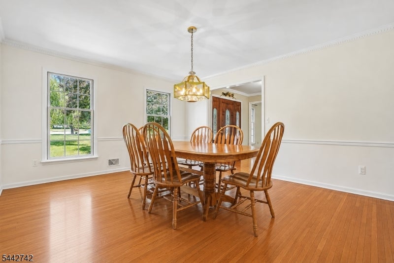14 Menlo Dr