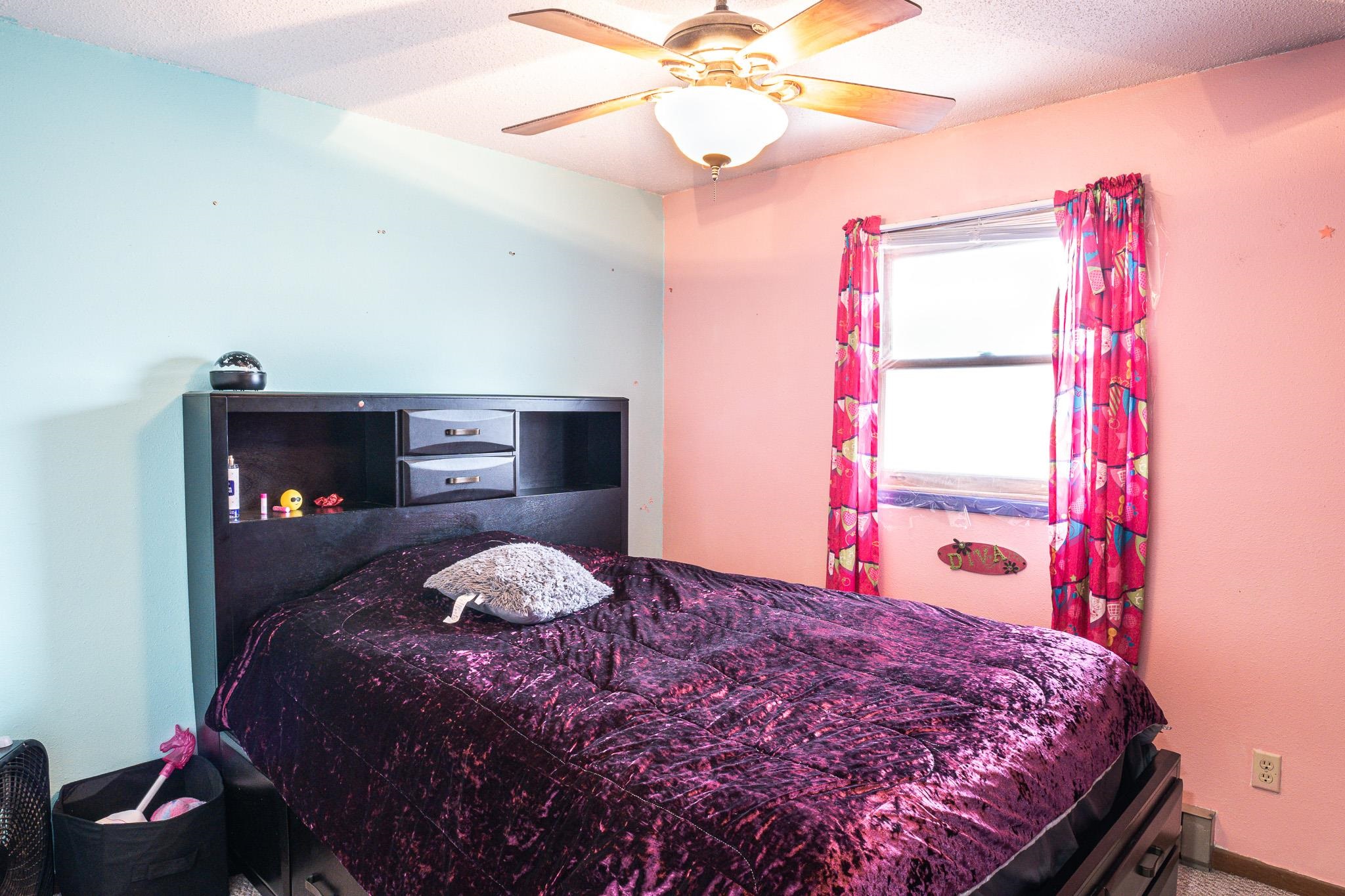 1605 Meadow Lane