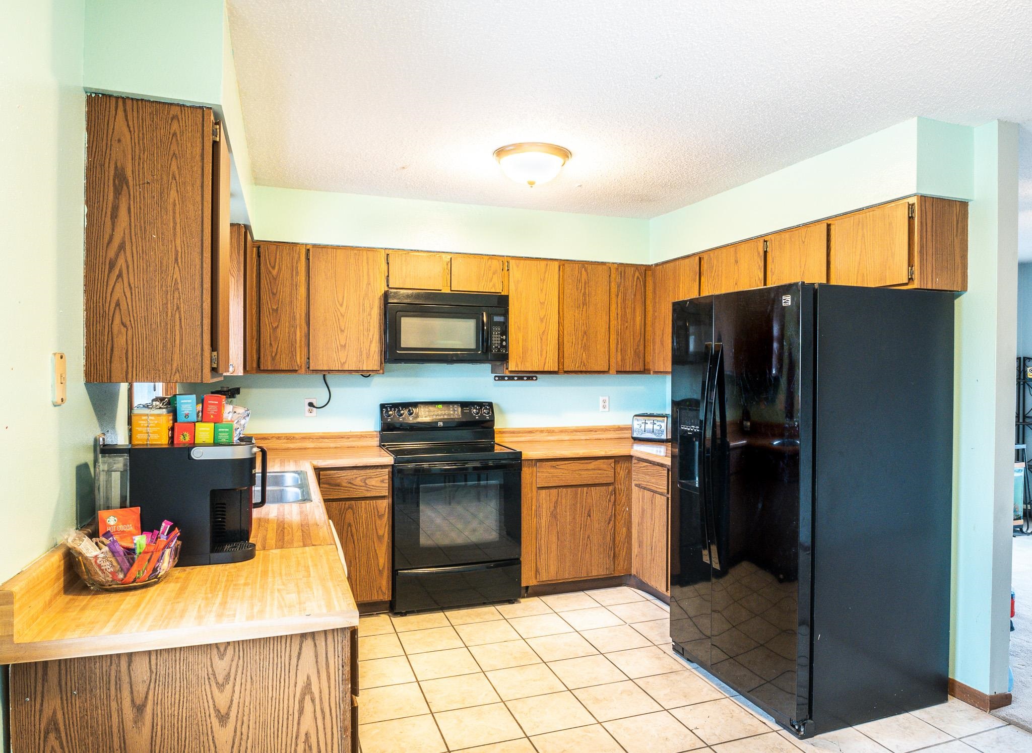 1605 Meadow Lane