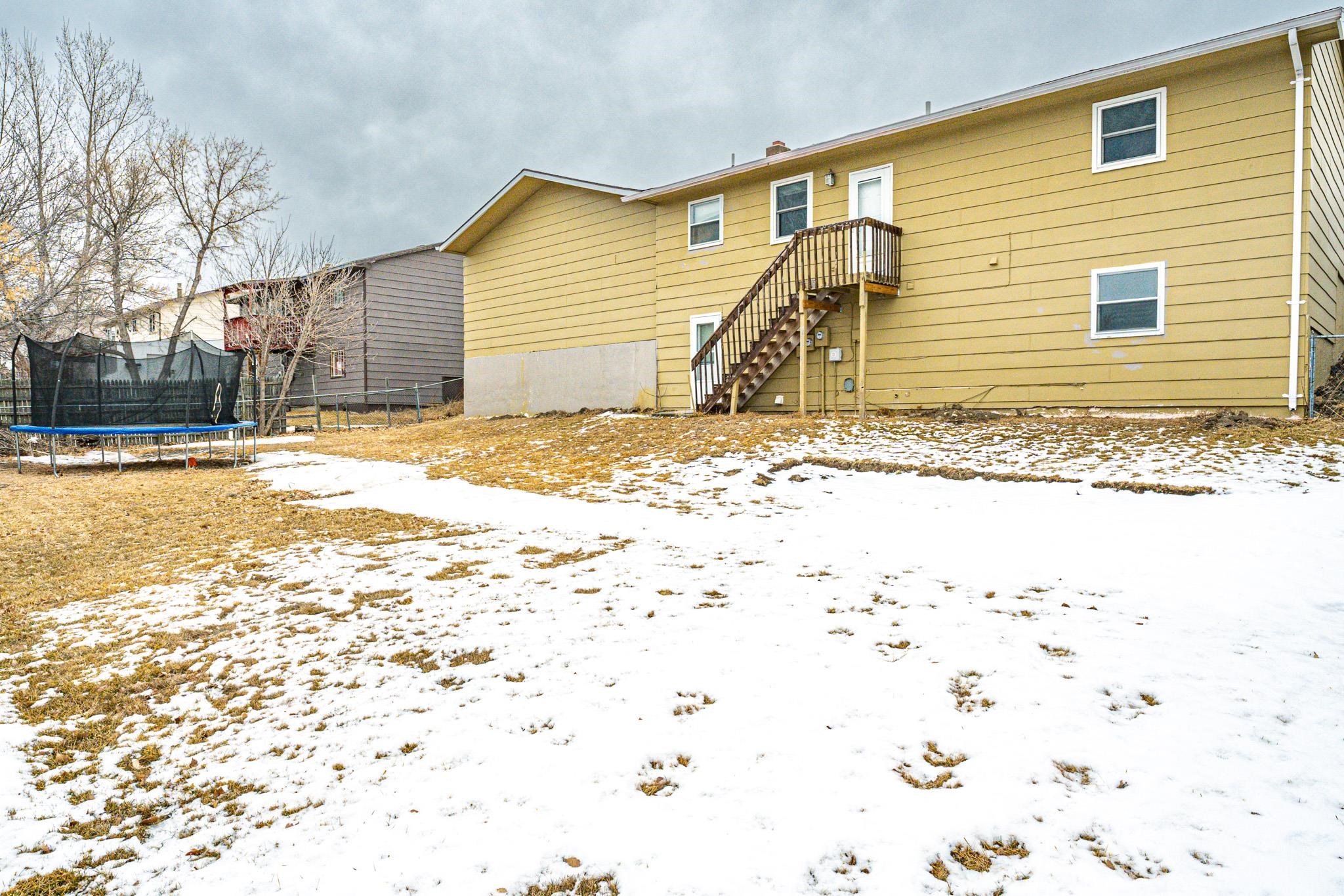 1605 Meadow Lane
