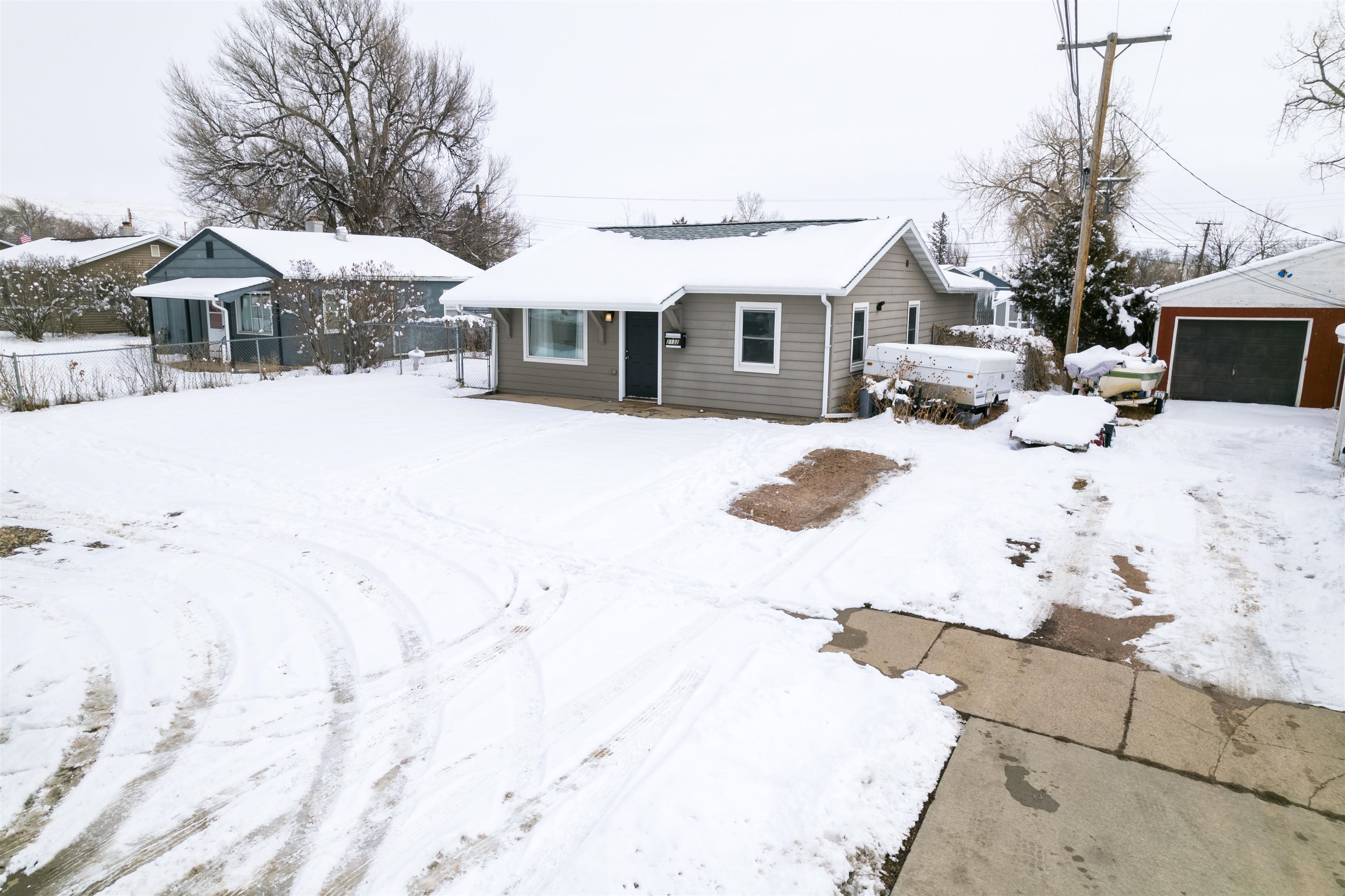 2132 Elm Avenue