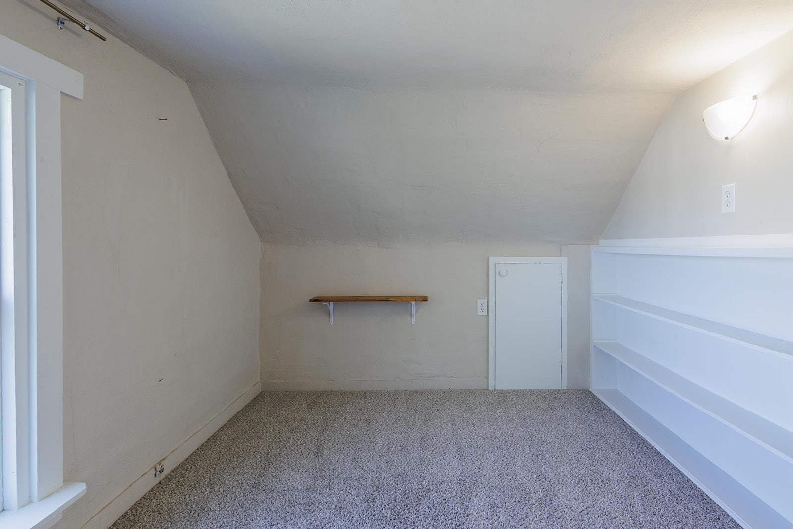 724 Haines Avenue