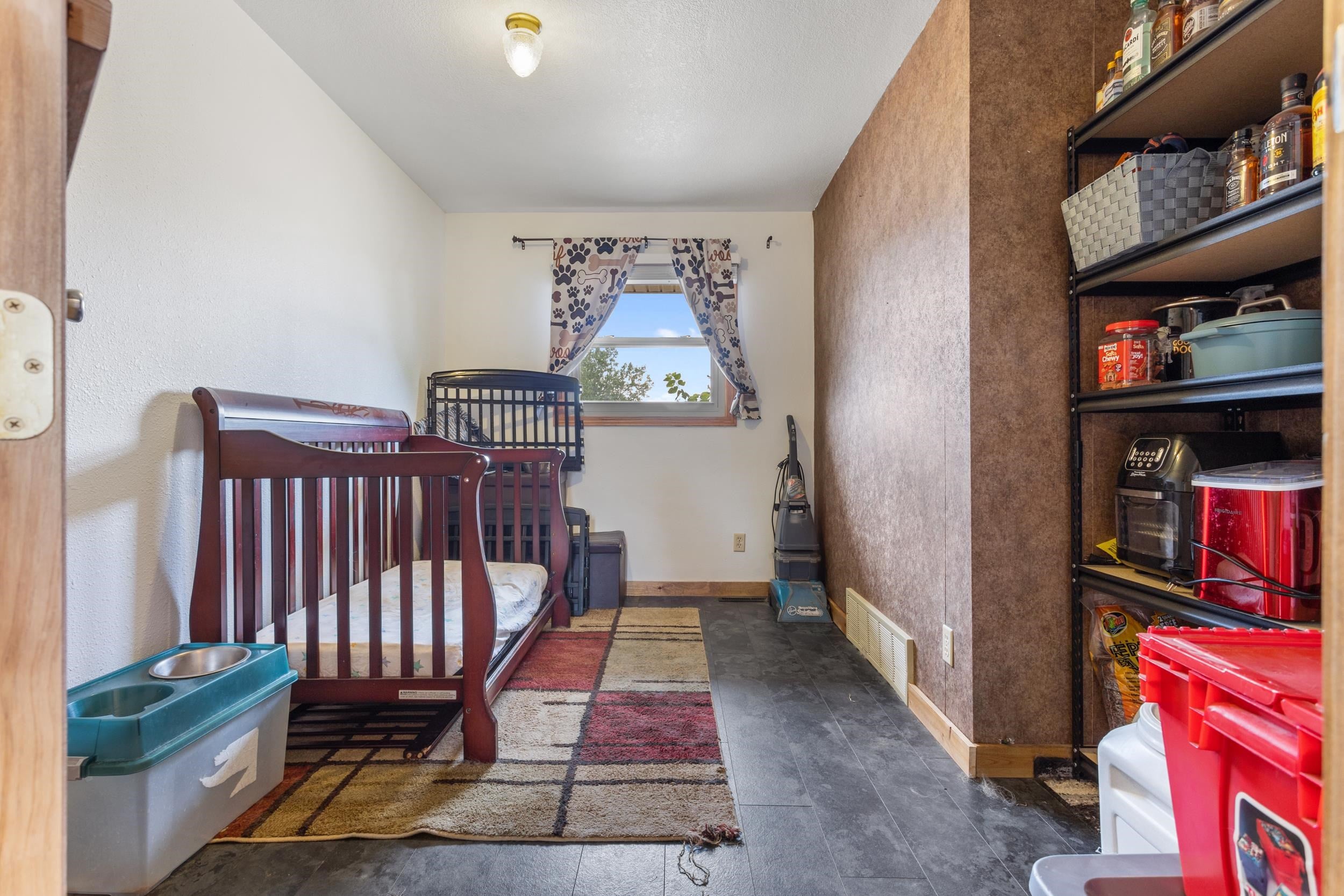 1810 3rd Street