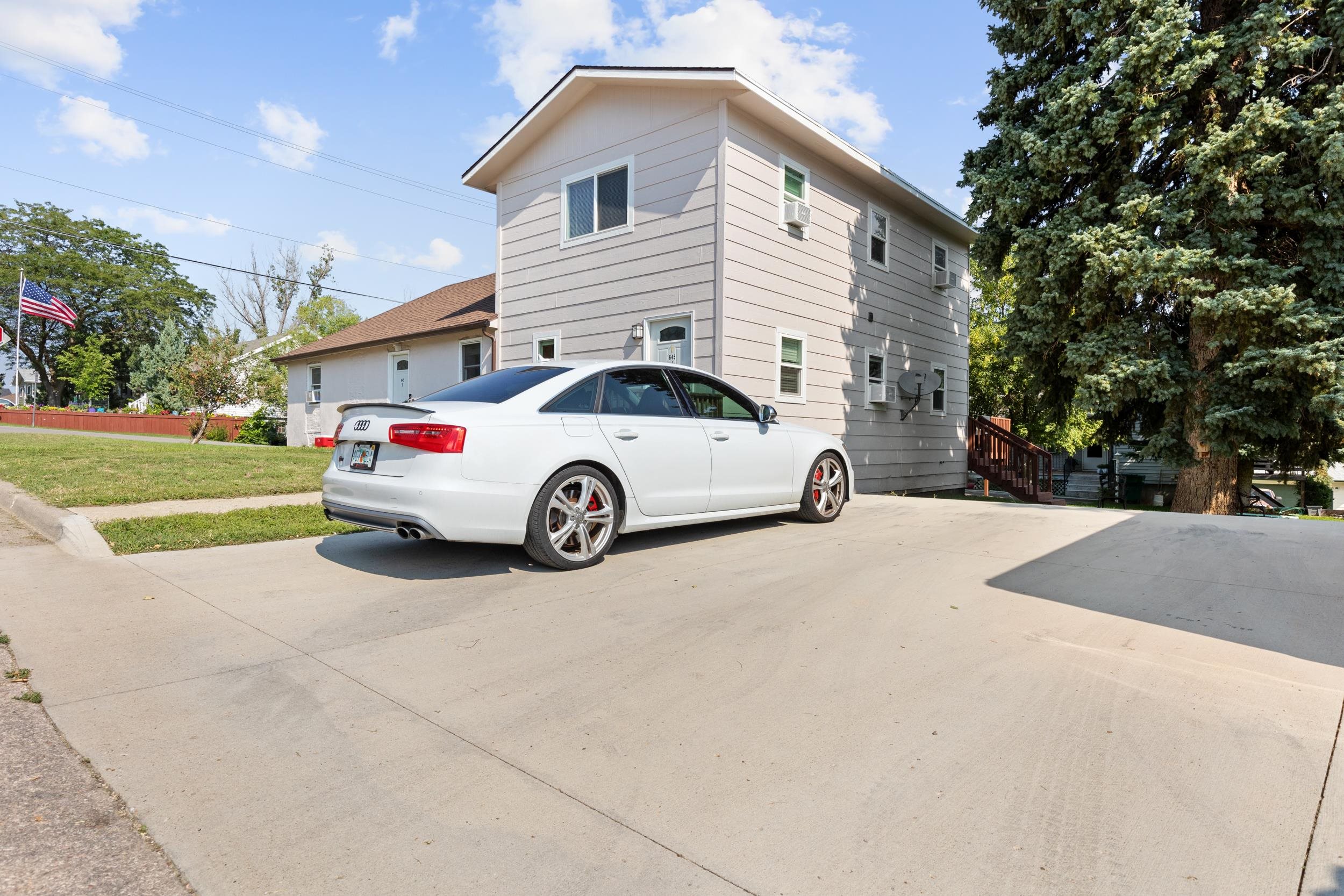 645 Main Street