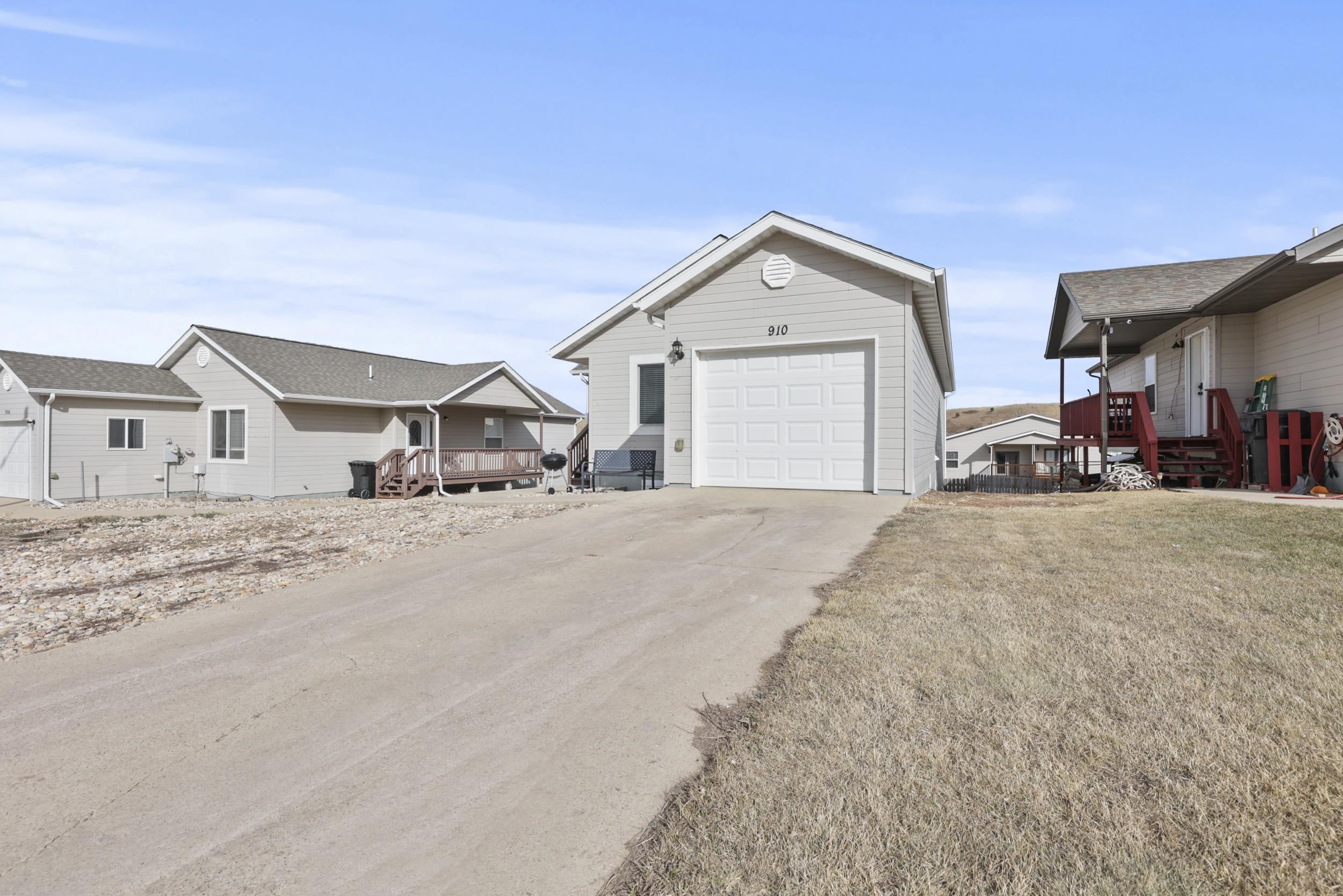 910 Heritage Drive