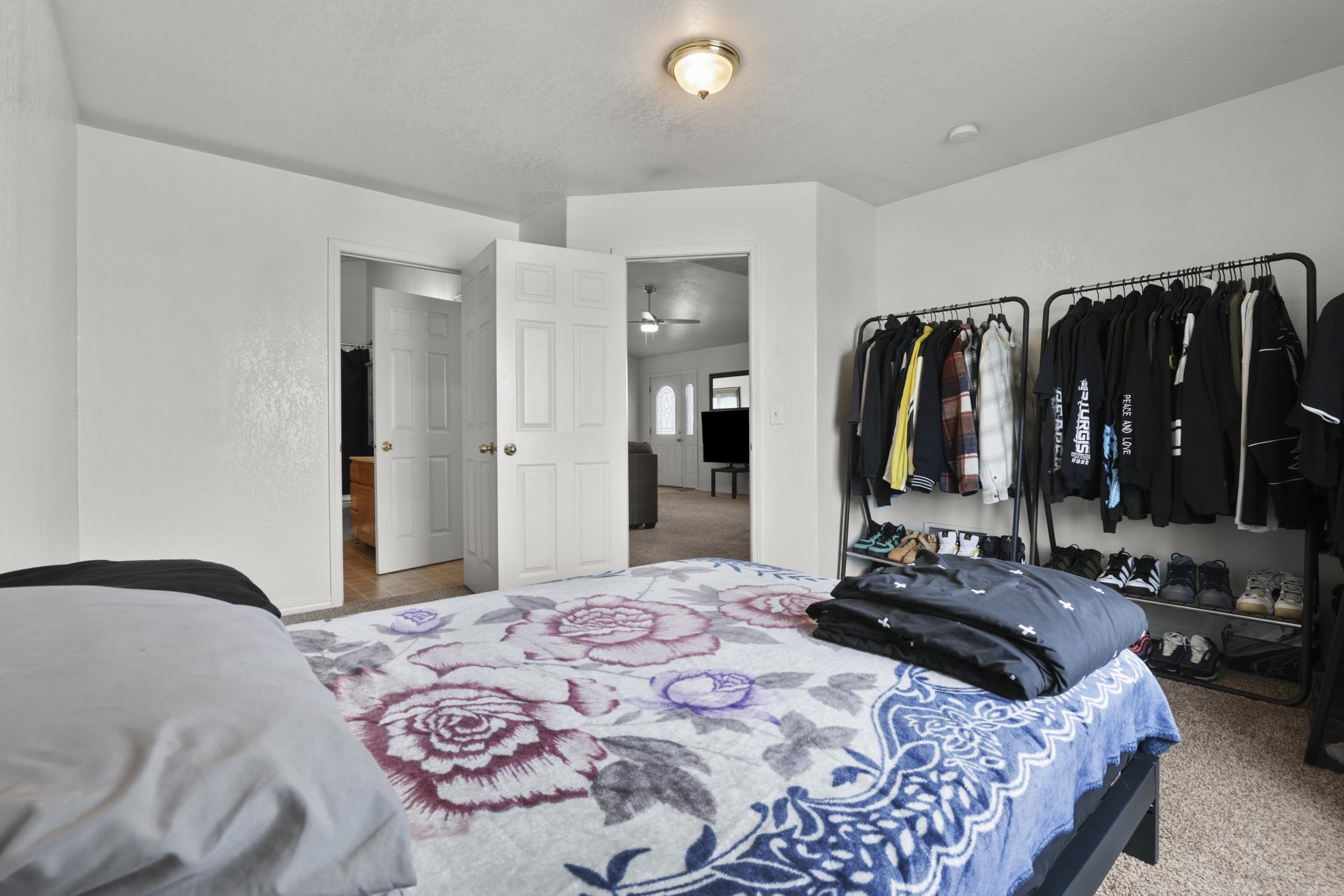 910 Heritage Drive