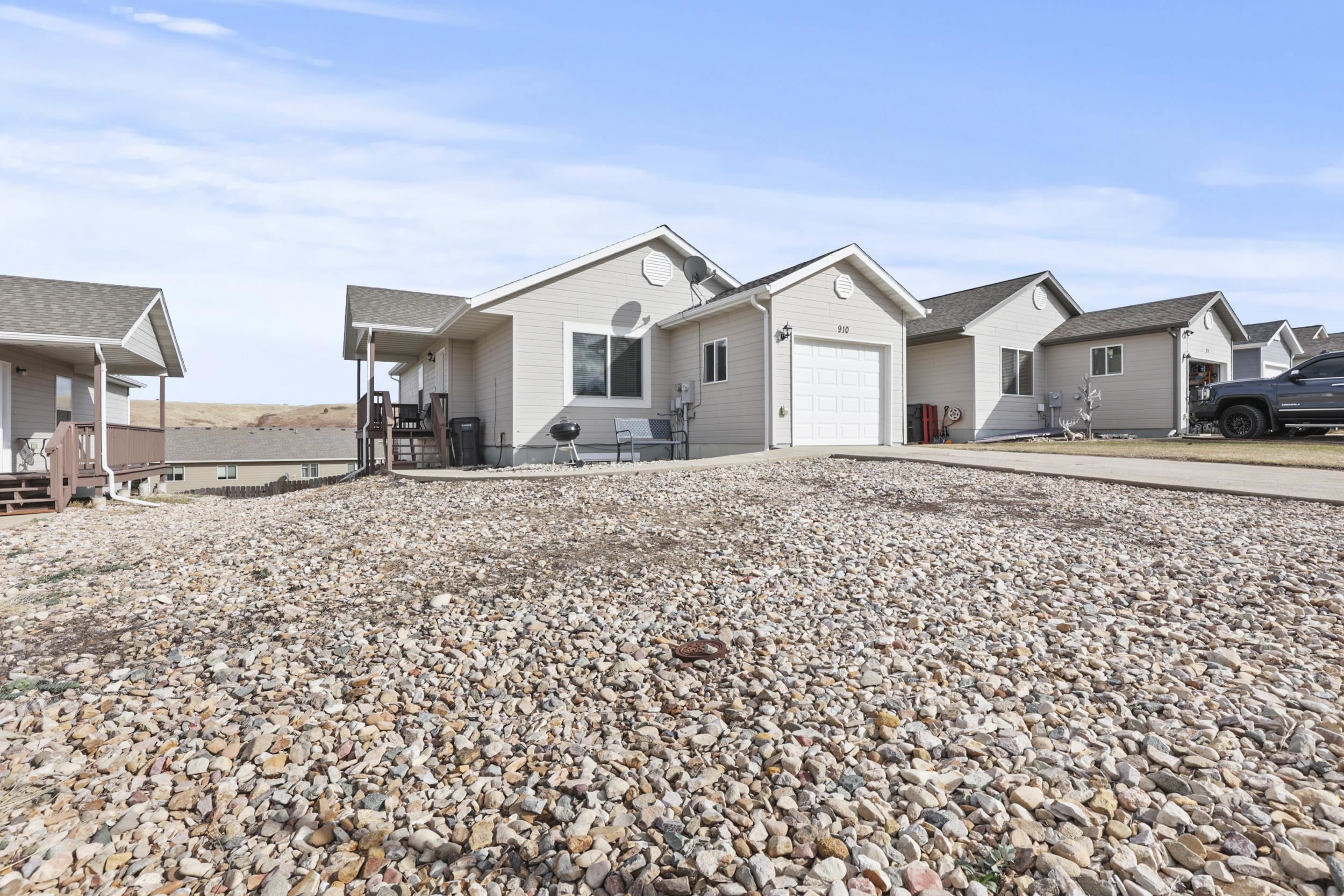 910 Heritage Drive