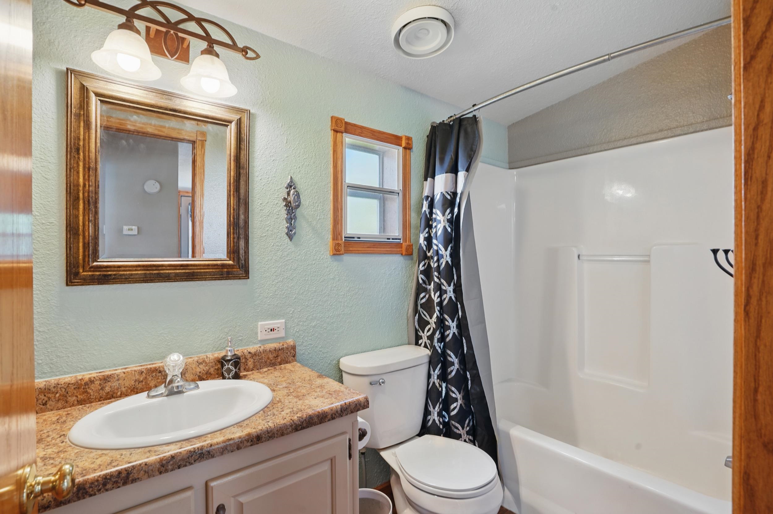 1124 Crow Peak Lane