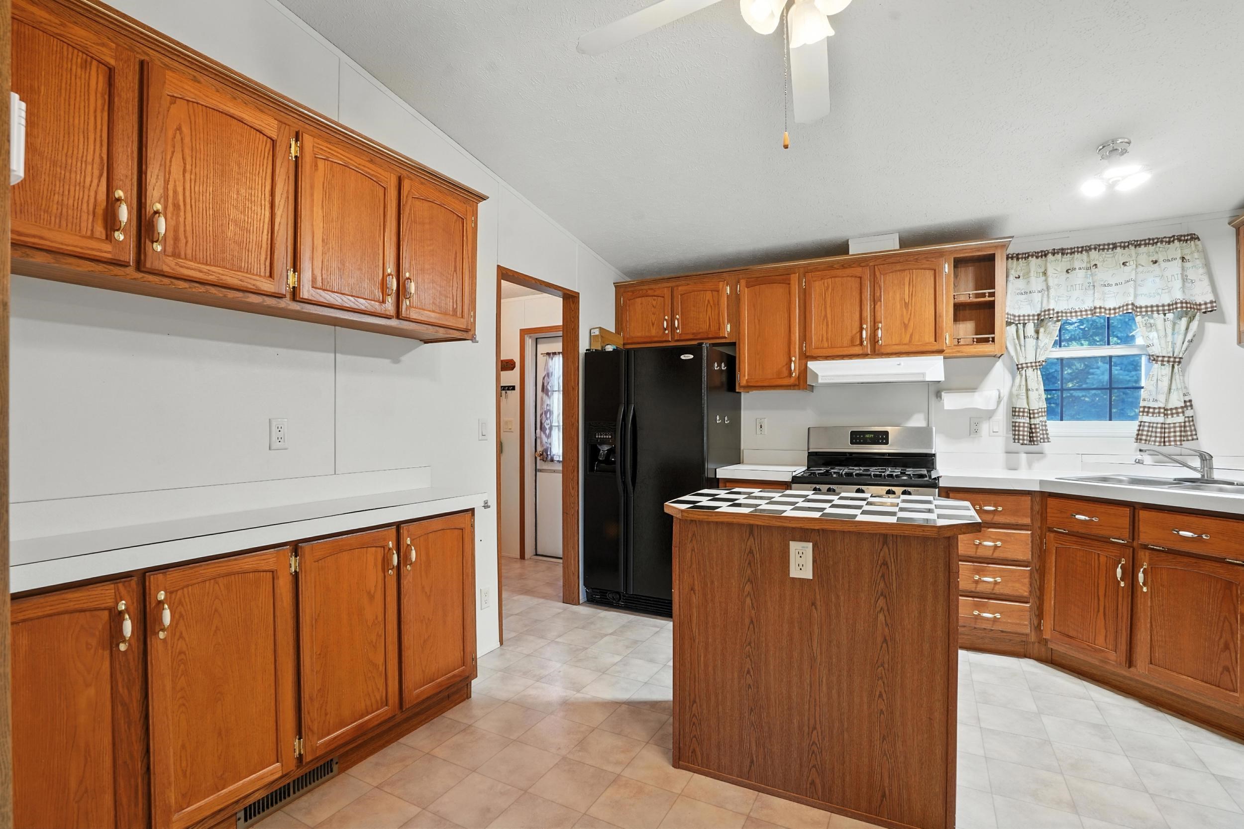 1223 Terry Peak Lane