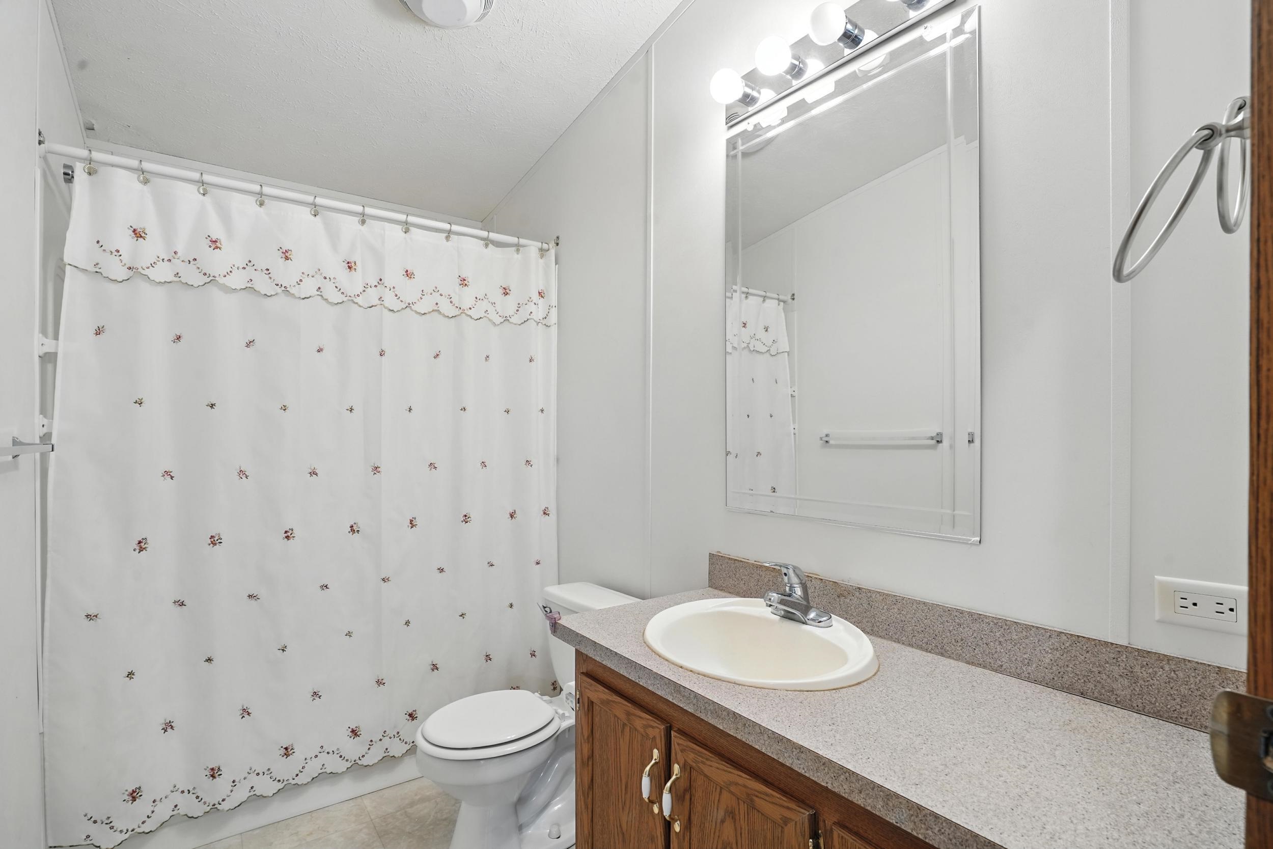 1223 Terry Peak Lane