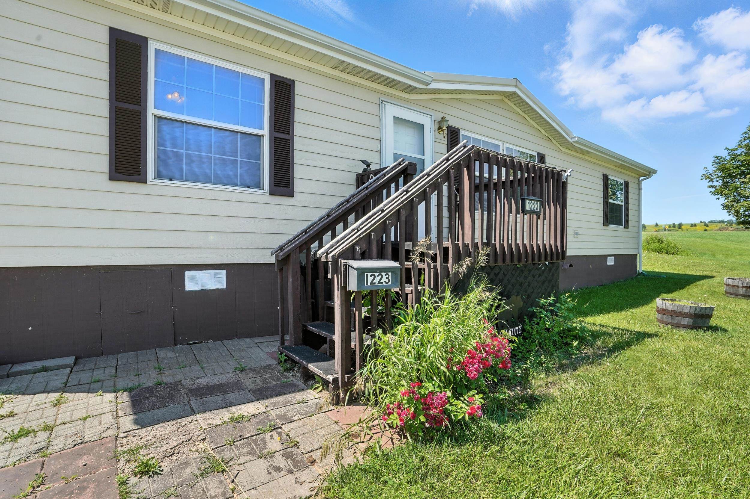 1223 Terry Peak Lane