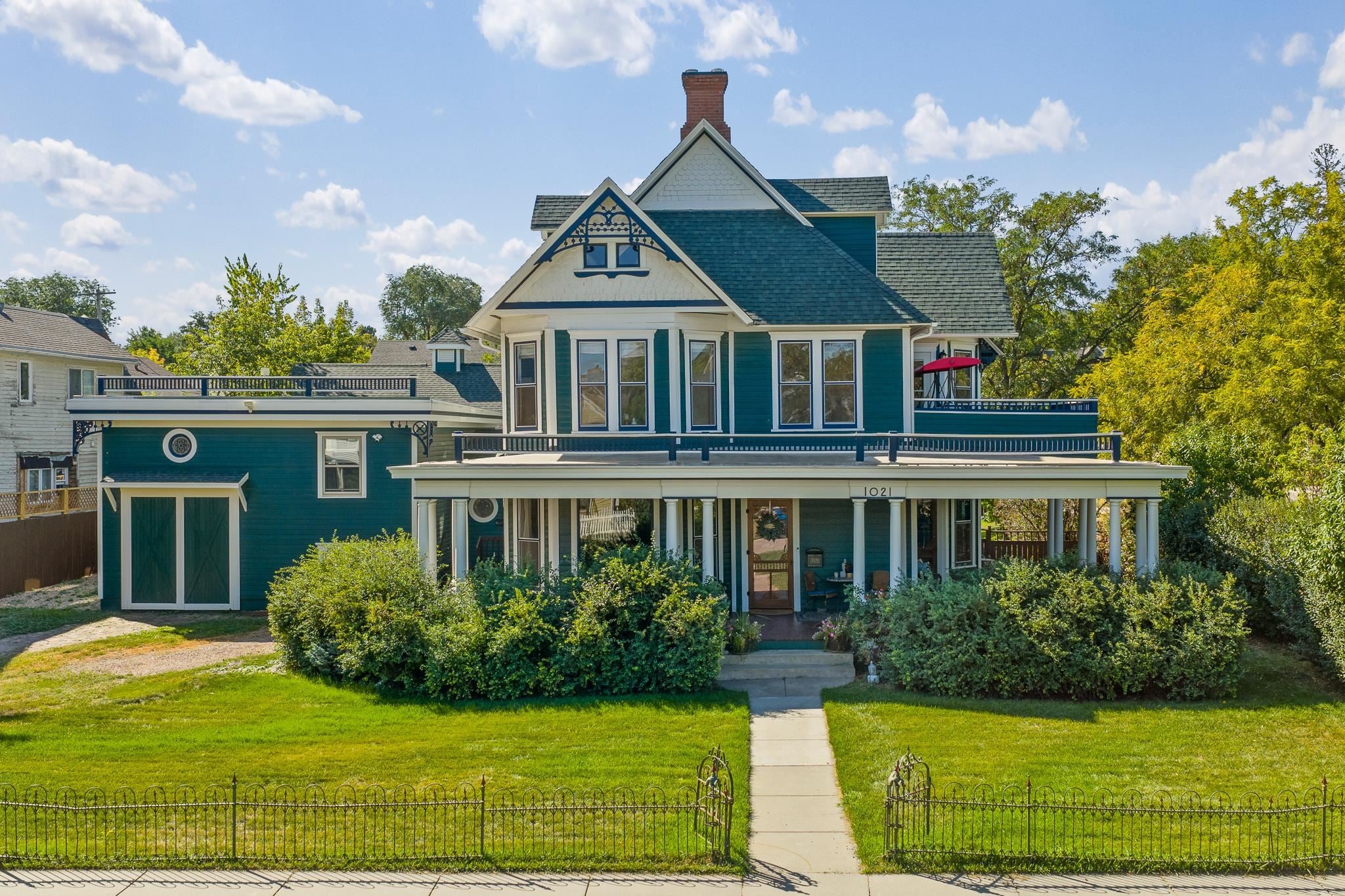 1021 Quincy Street