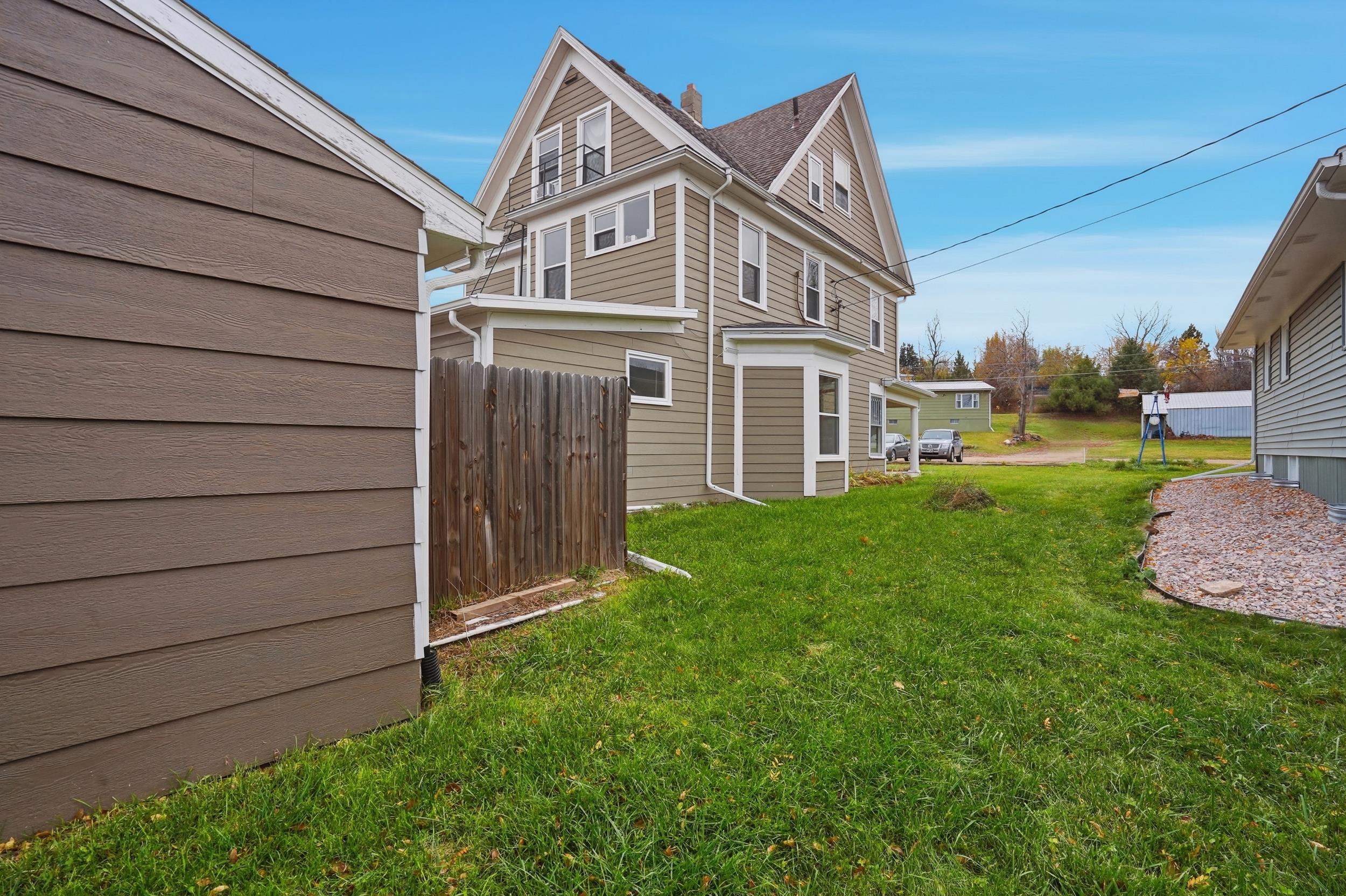 1113 Kingsbury Street