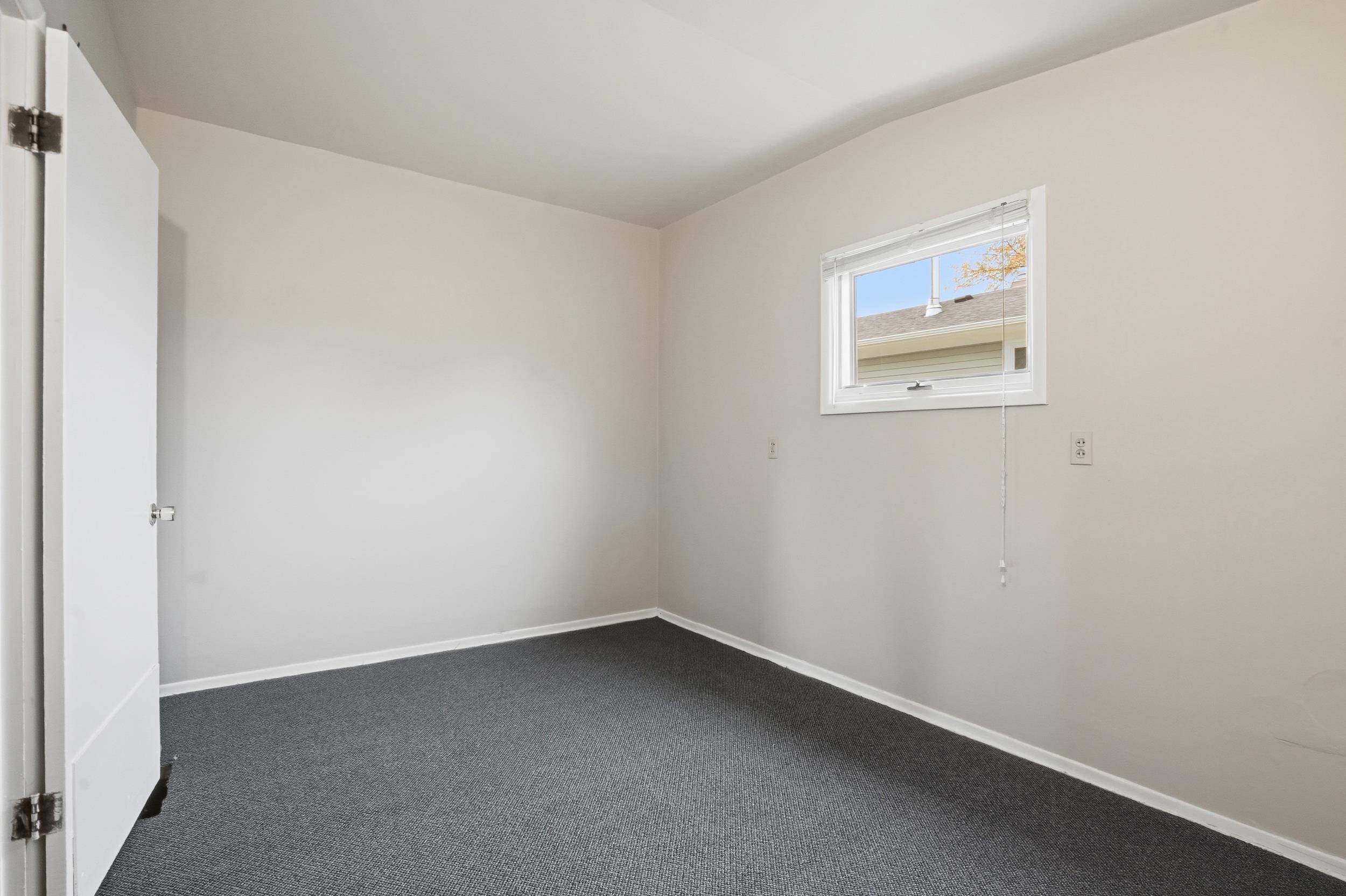 1113 Kingsbury Street