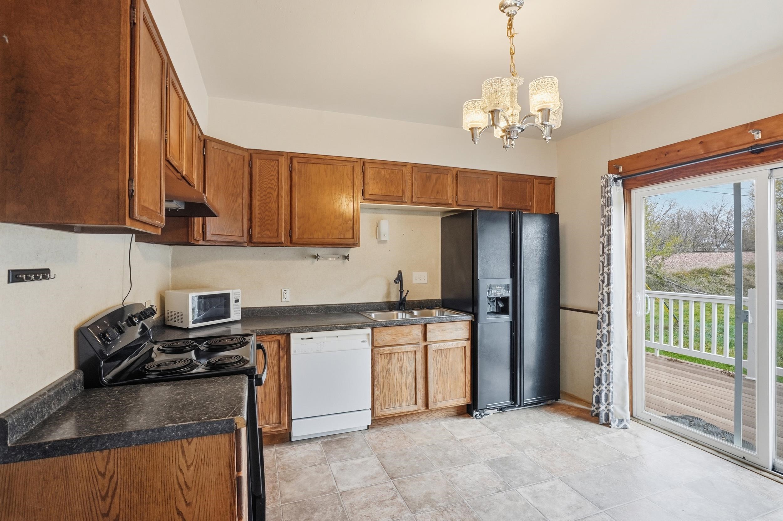 1113 Kingsbury Street