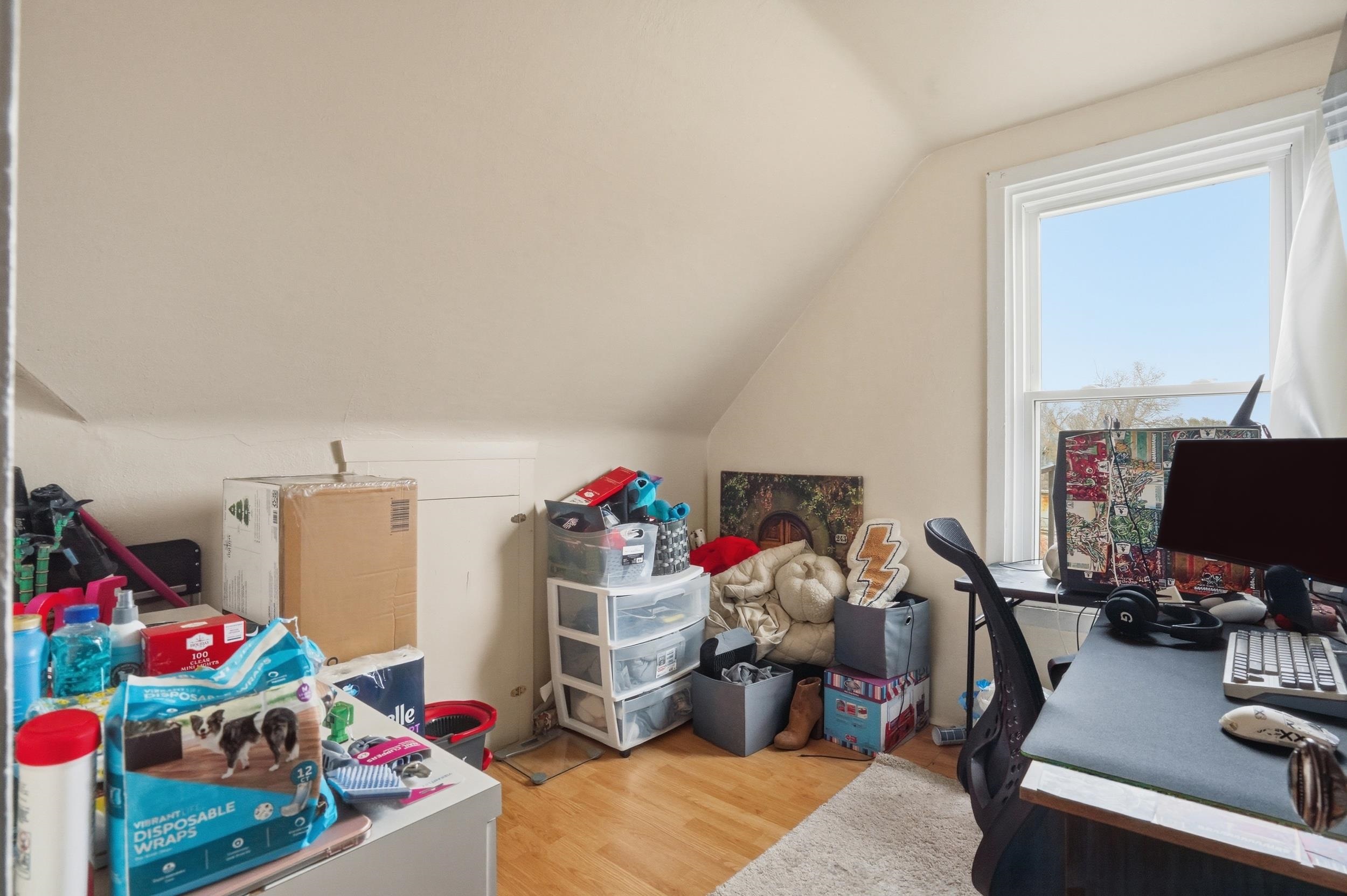 1113 Kingsbury Street