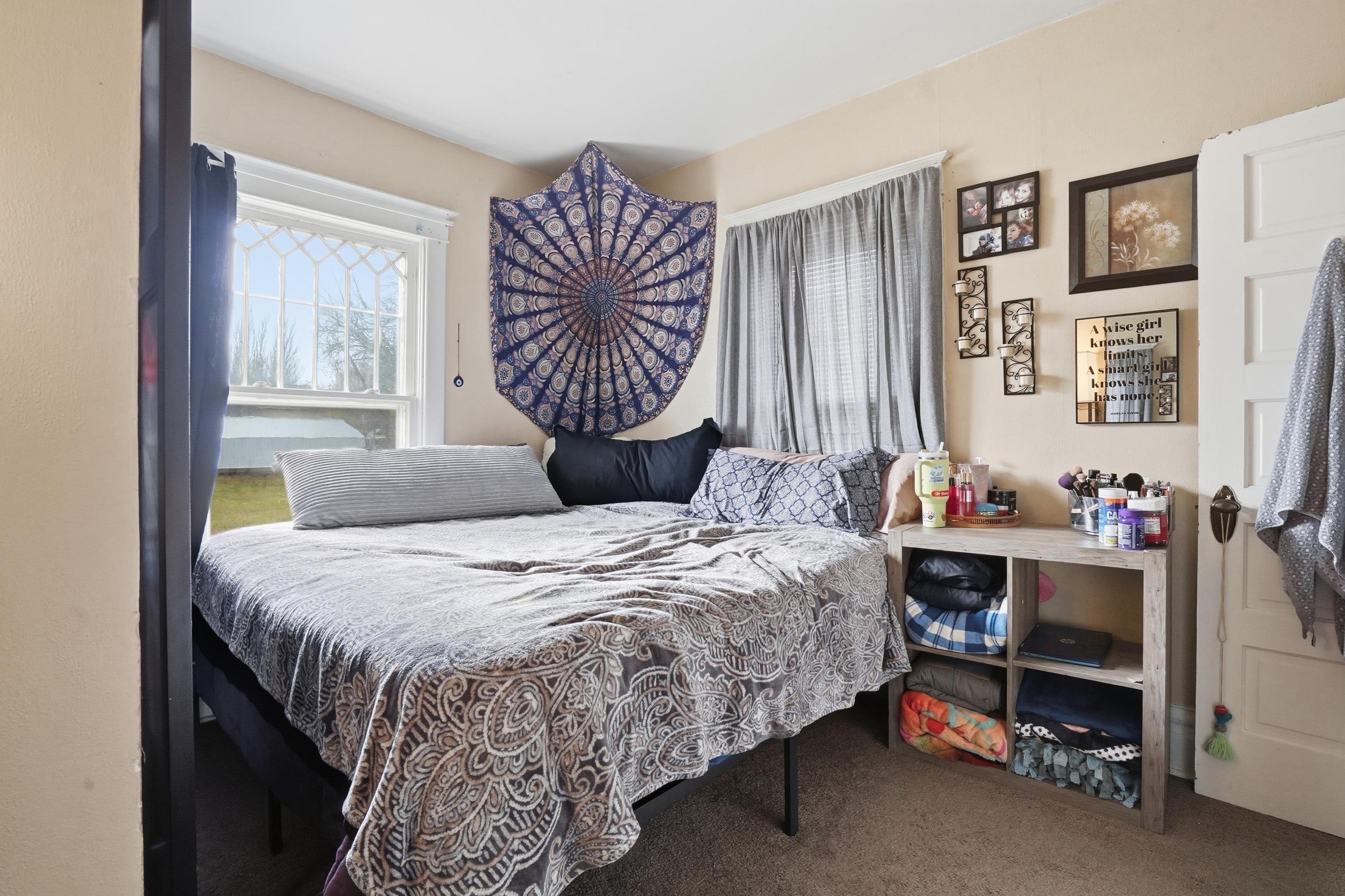 1113 Kingsbury Street