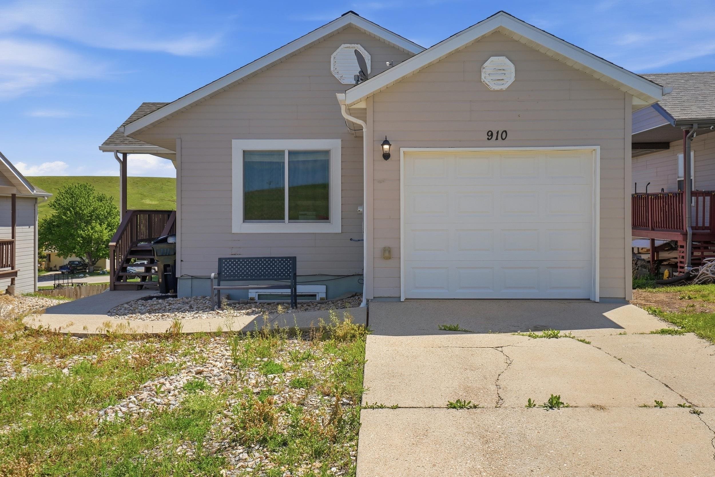 910 Heritage Drive
