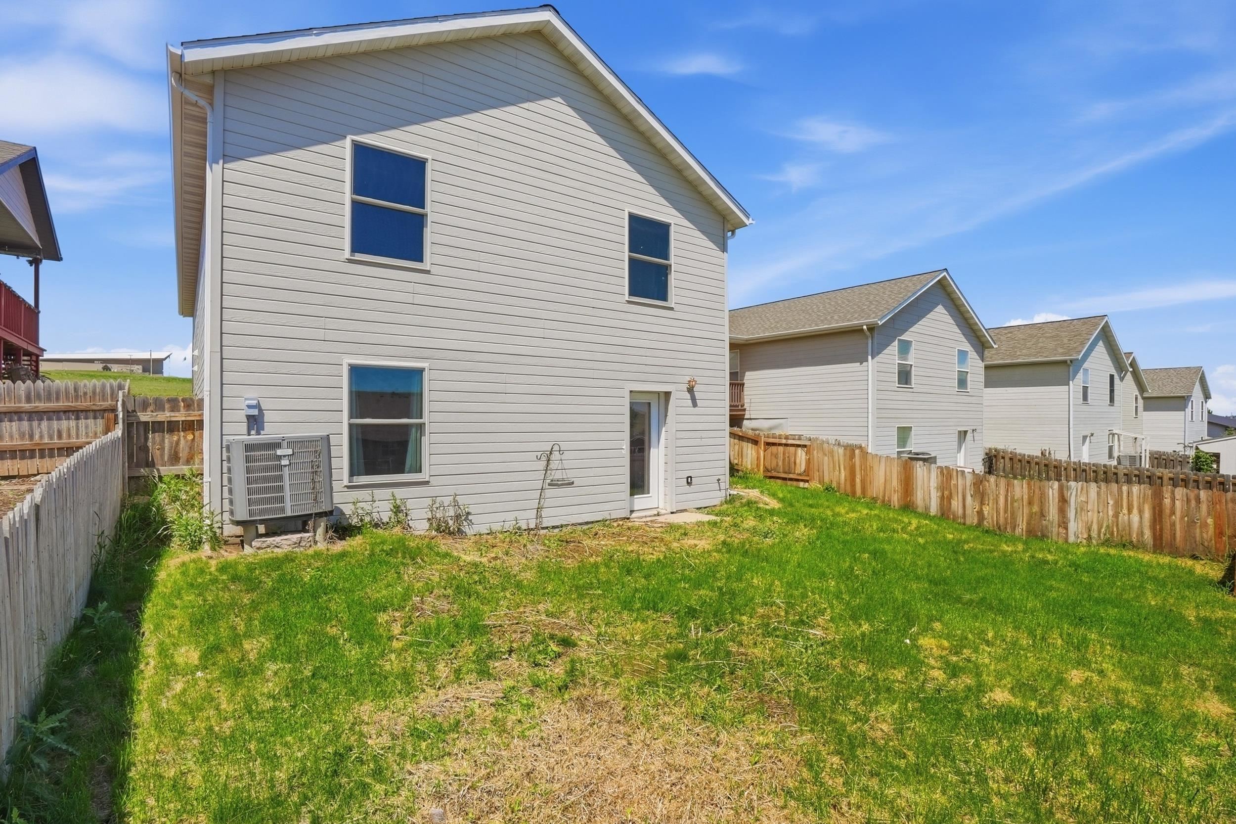 910 Heritage Drive