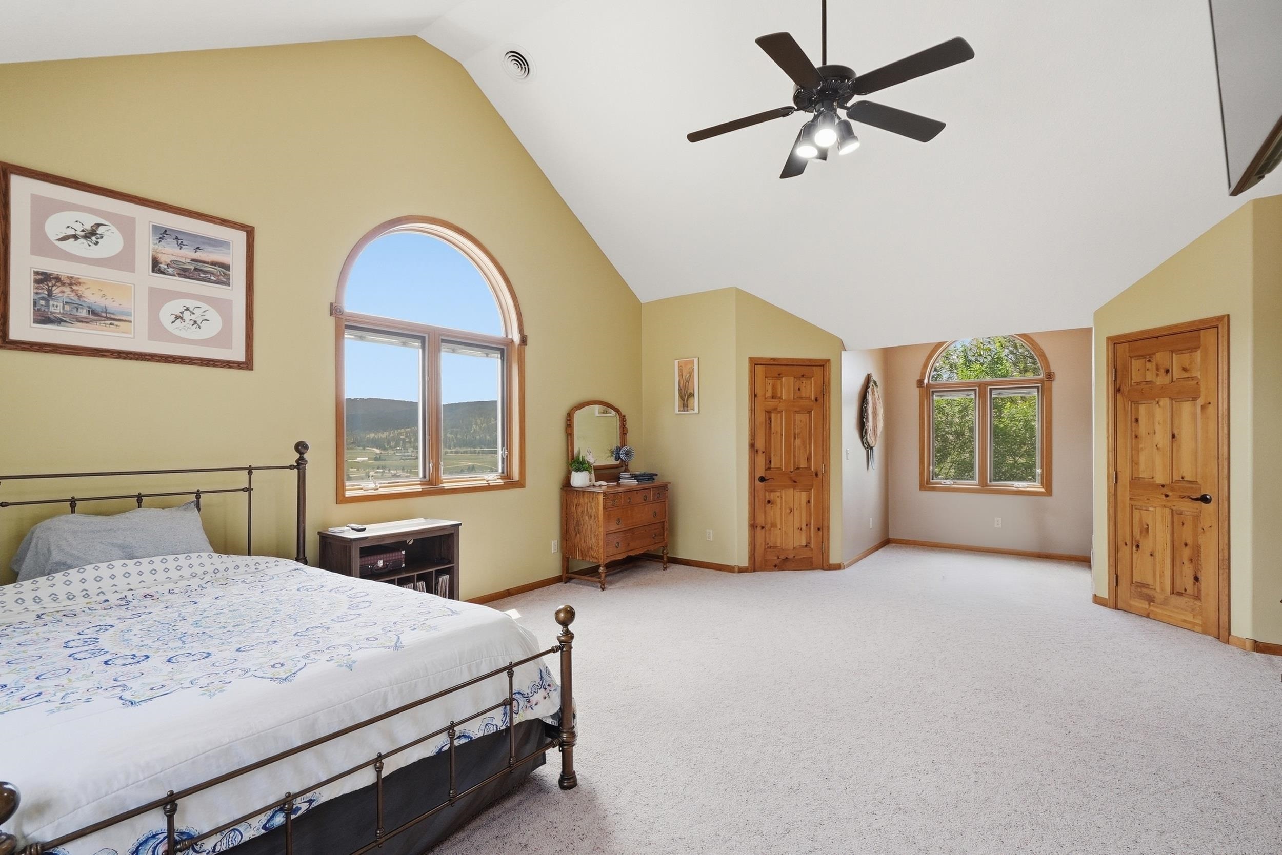 8207 Blucksberg Mountain Road