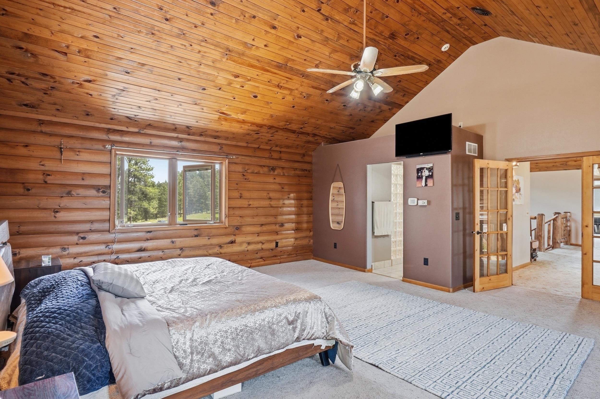8207 Blucksberg Mountain Road