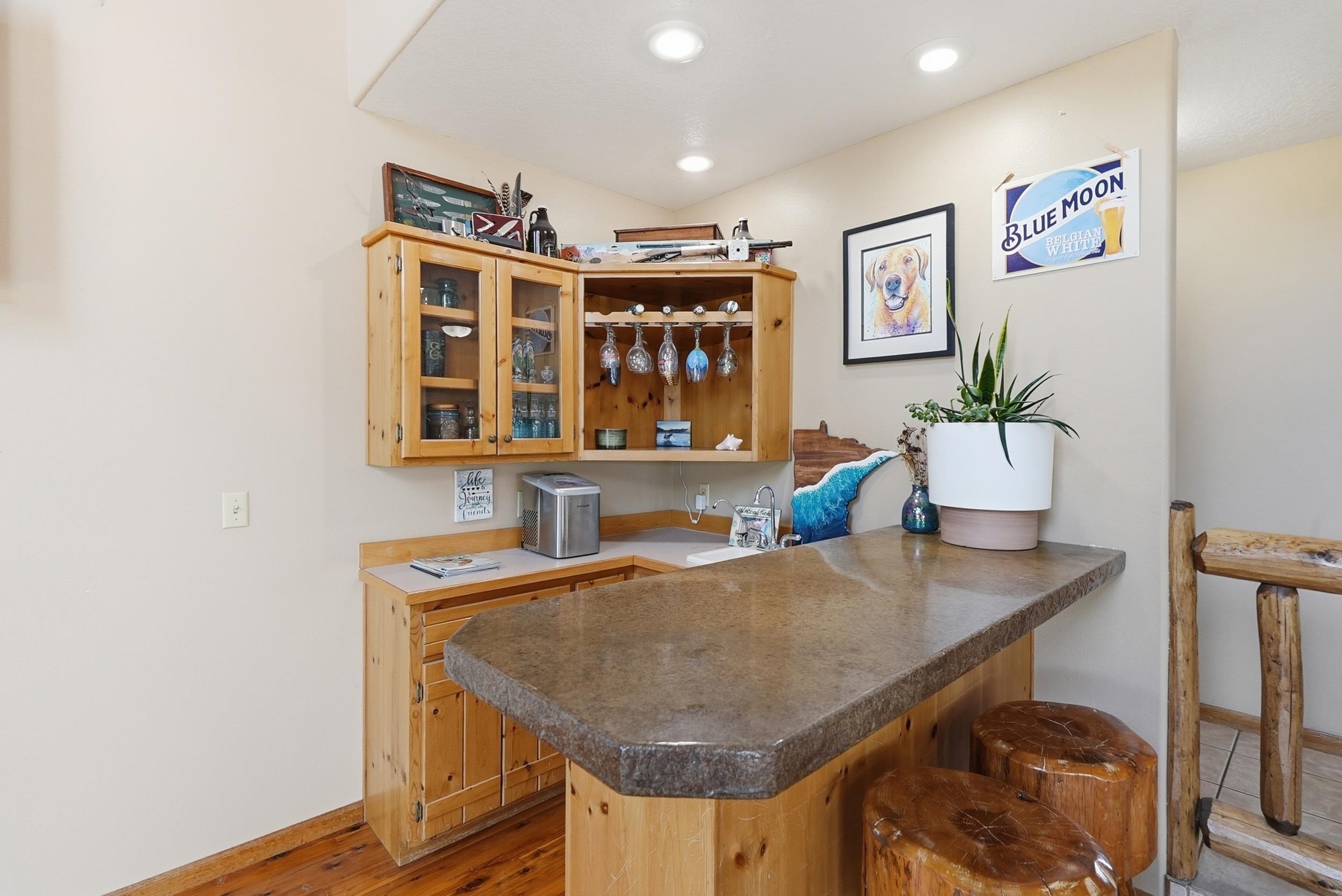 8207 Blucksberg Mountain Road