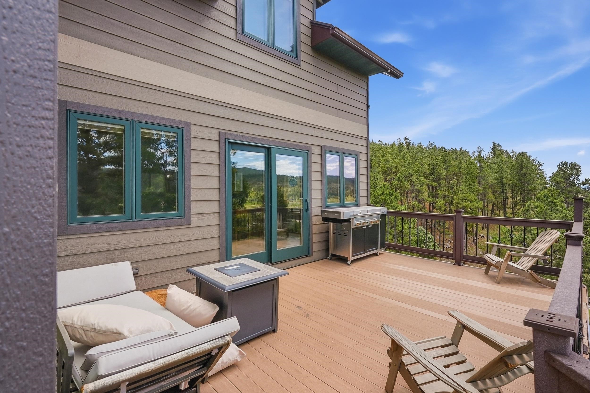8207 Blucksberg Mountain Road