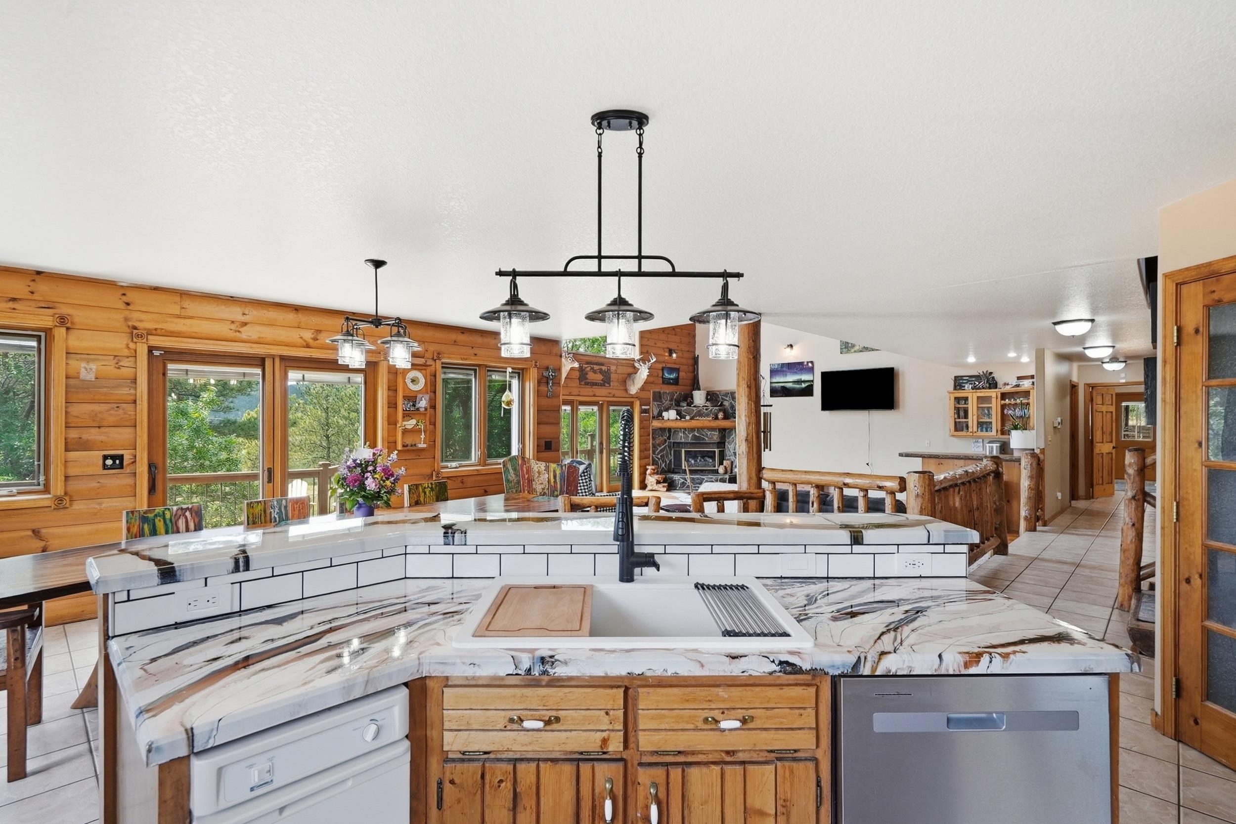 8207 Blucksberg Mountain Road