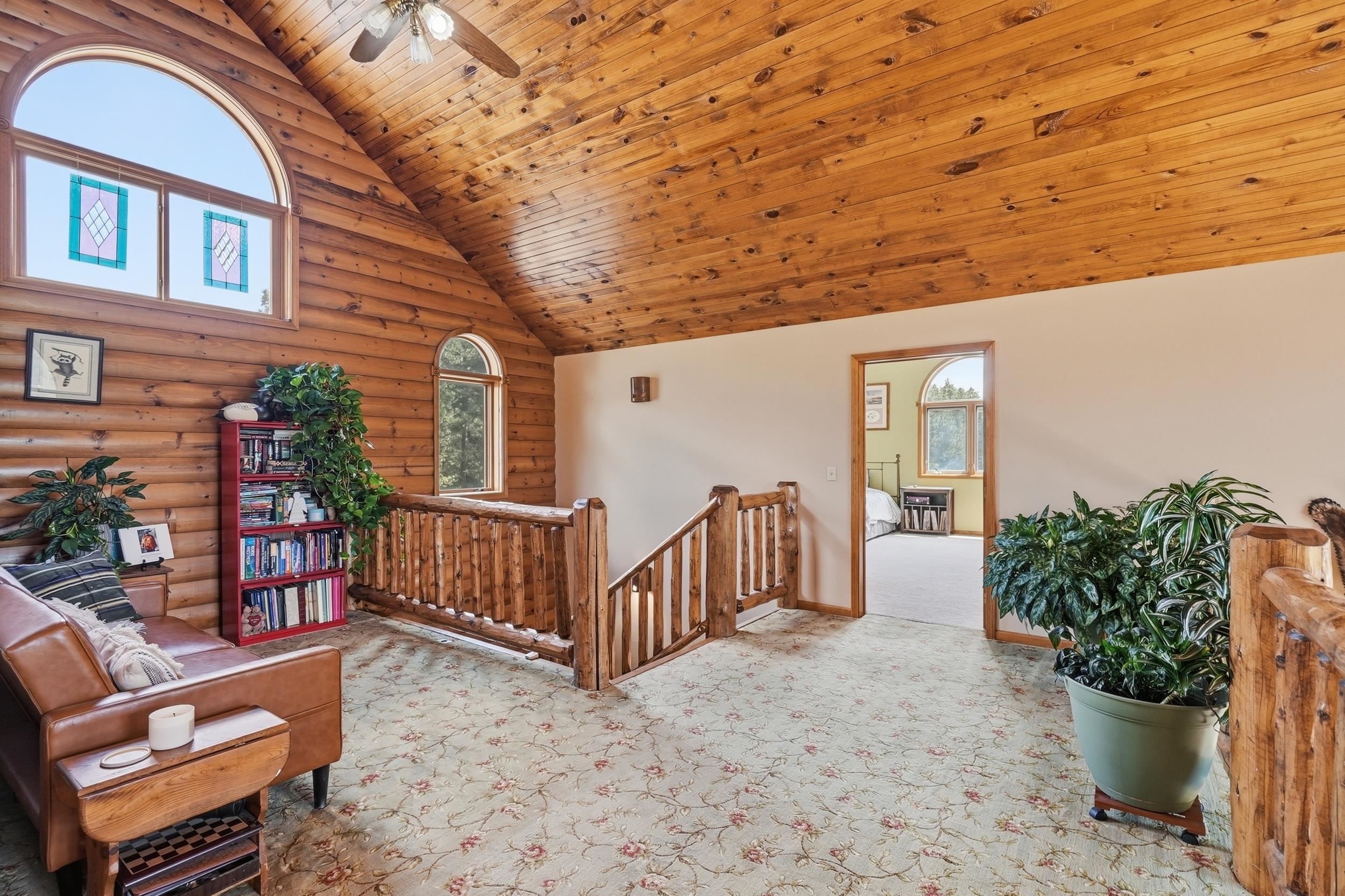 8207 Blucksberg Mountain Road