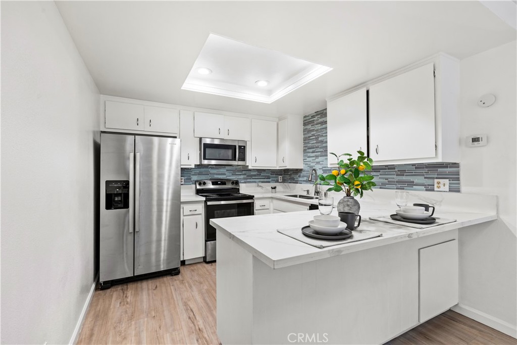 2700 Brea Boulevard 25