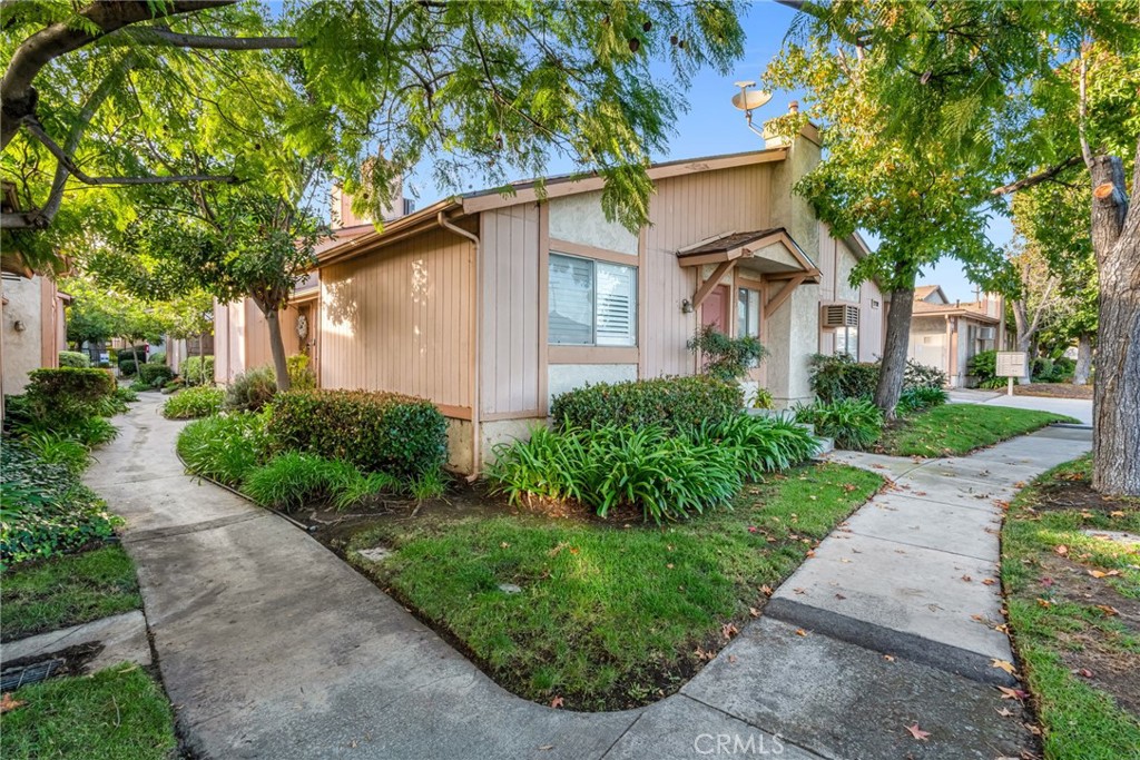 3357 Pasadena Avenue 39