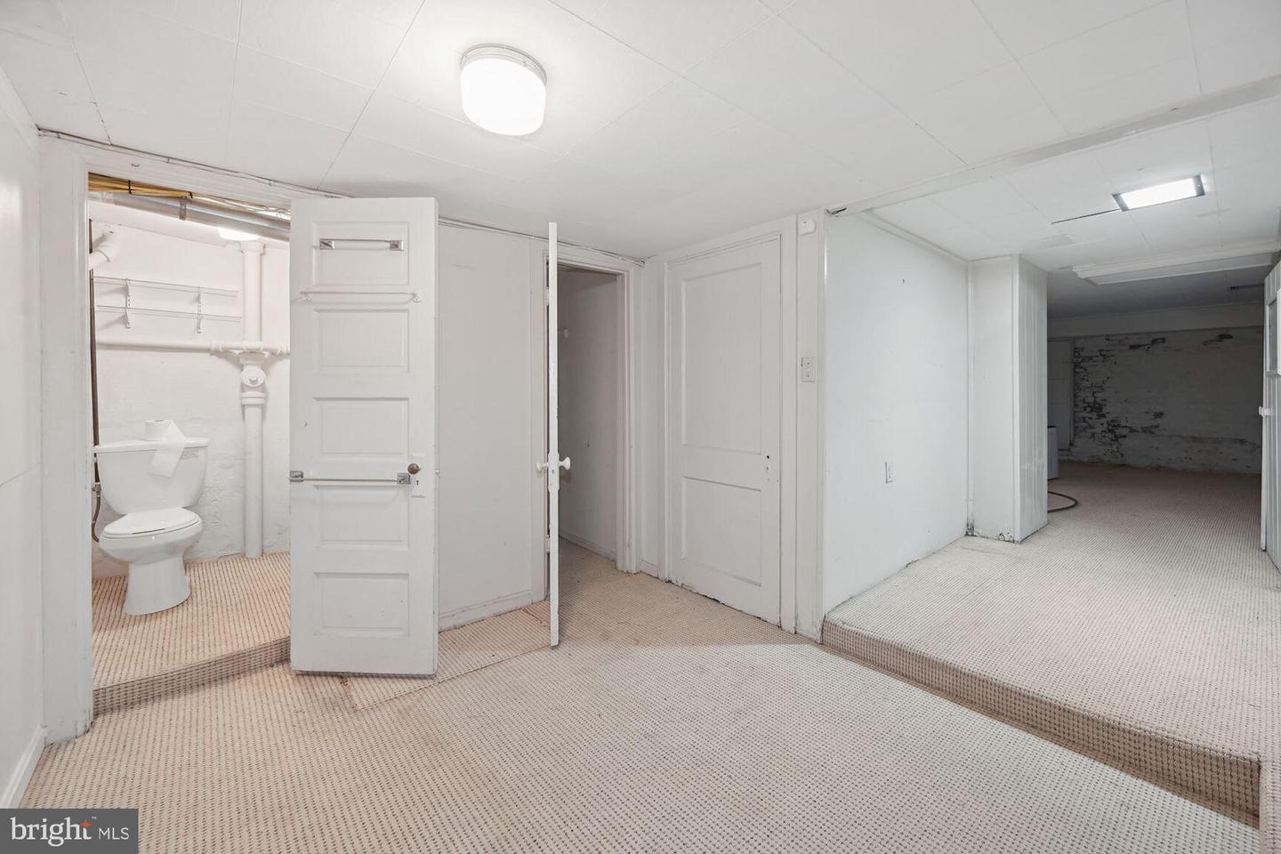 3328 N St NW