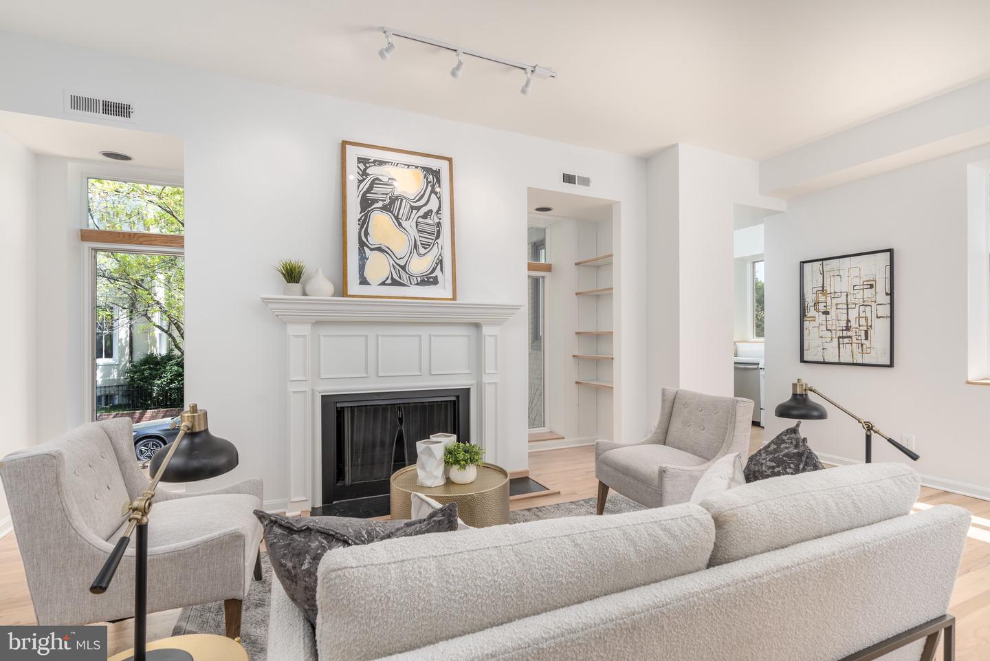 3101 P St NW #2