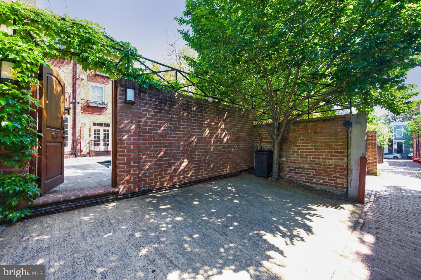3312 N St NW