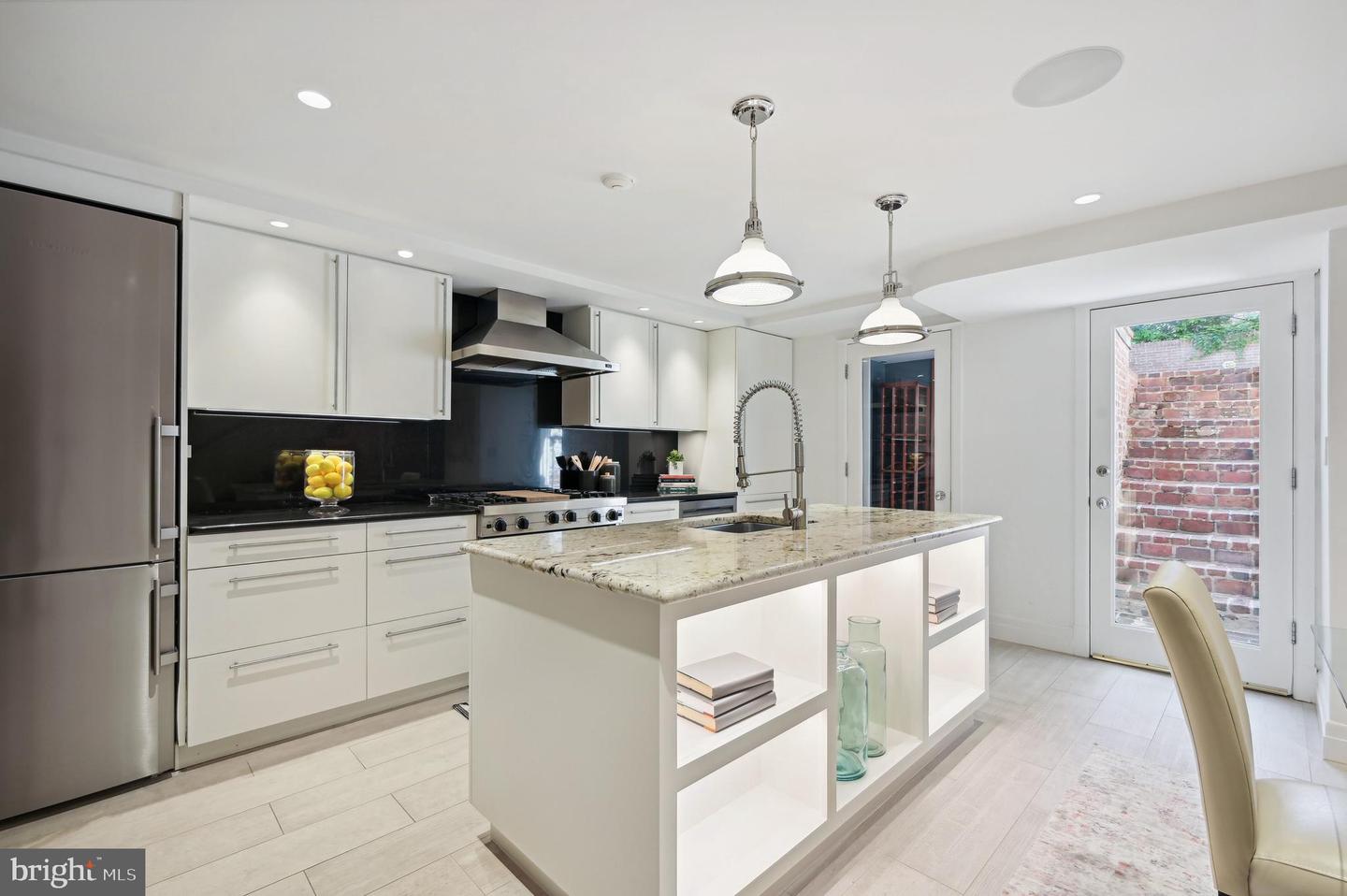 3312 N St NW