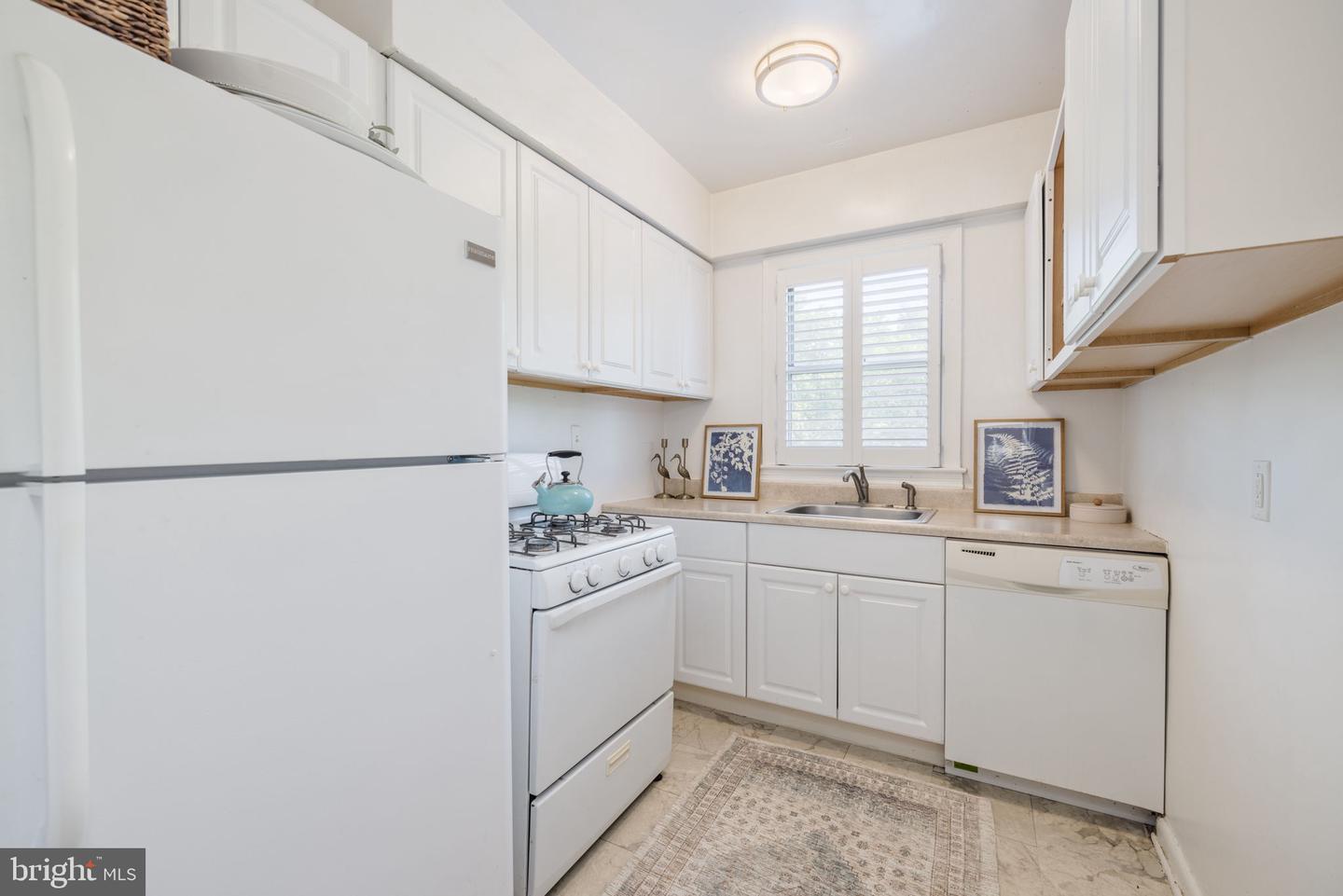 2500 Q St NW #504