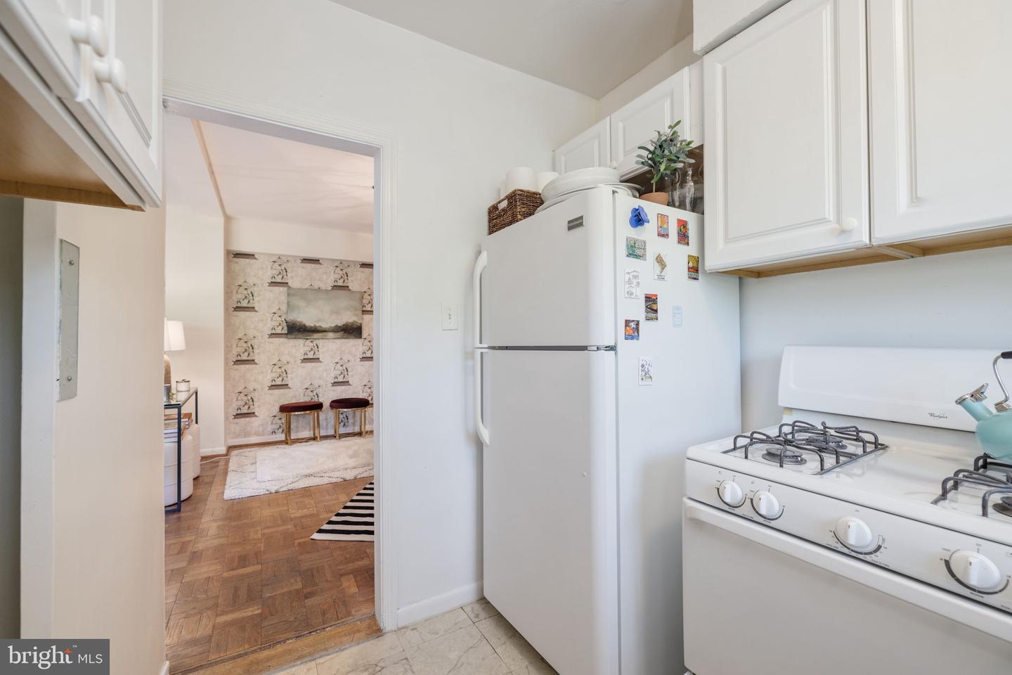 2500 Q St NW #504