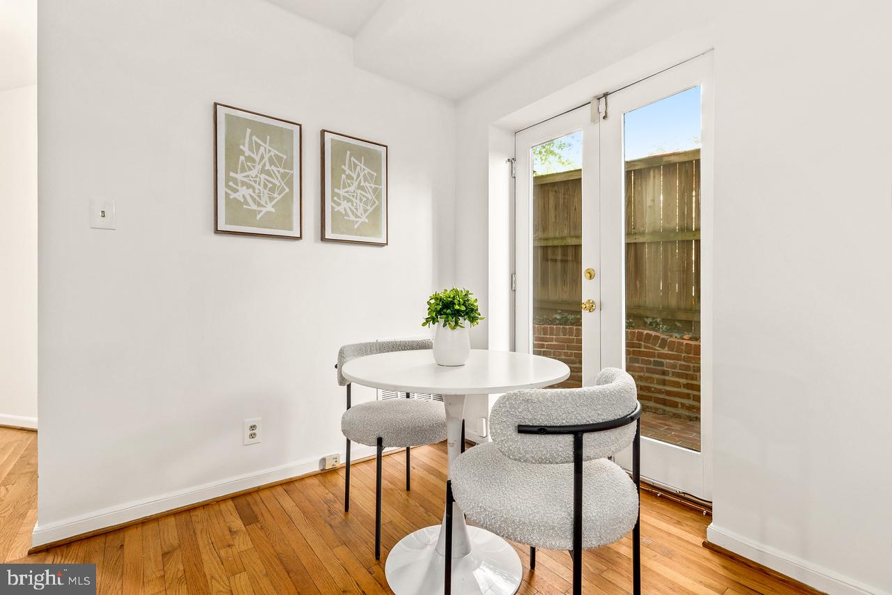 3101 P St NW #1
