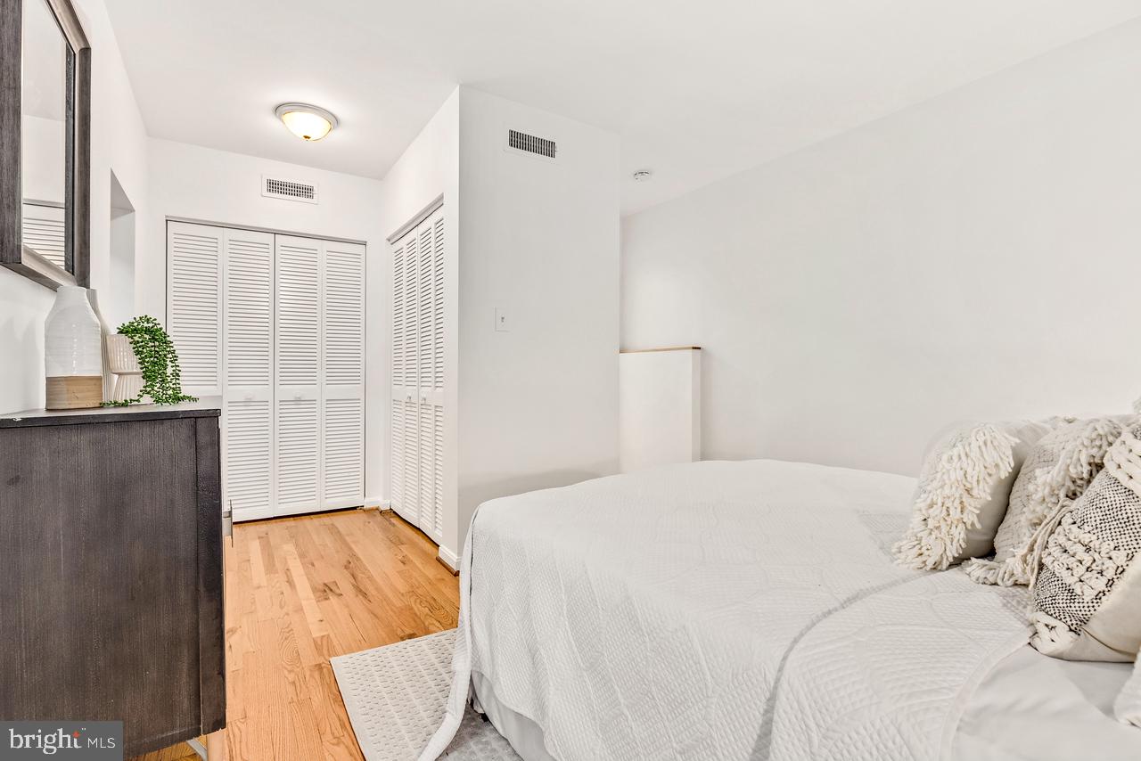 3101 P St NW #1