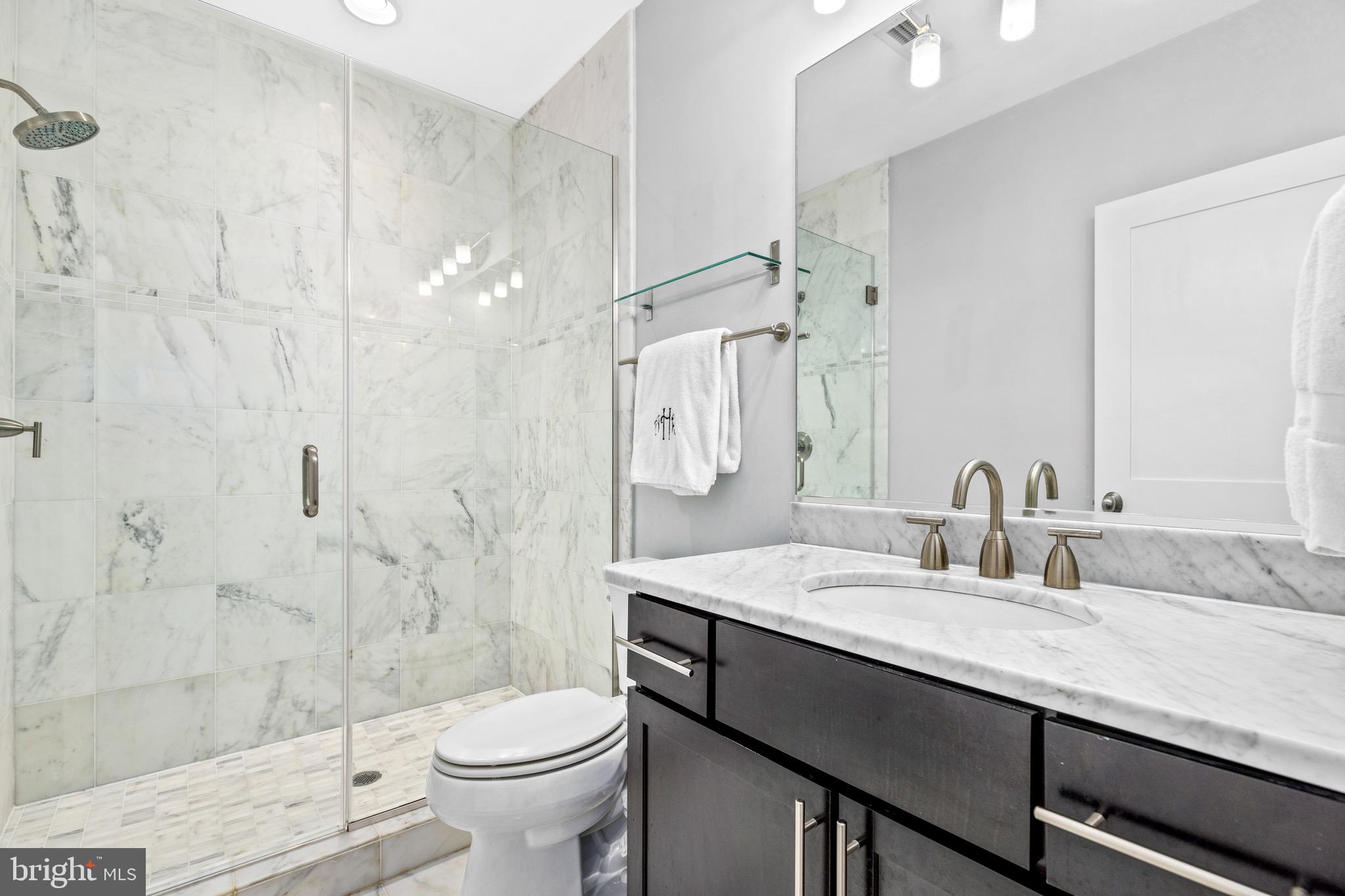 2435 Ontario Rd NW #3