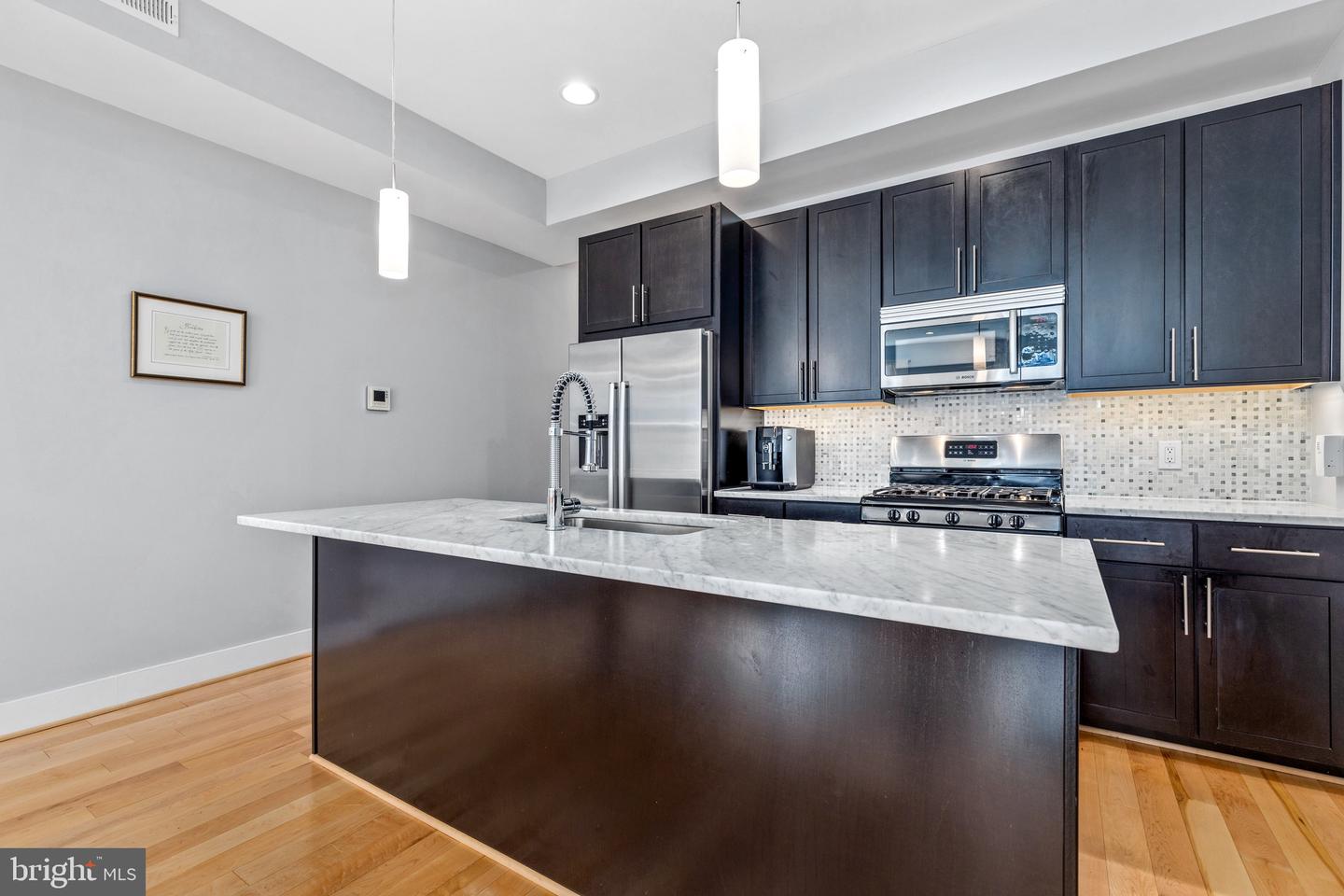 2435 Ontario Rd NW #3