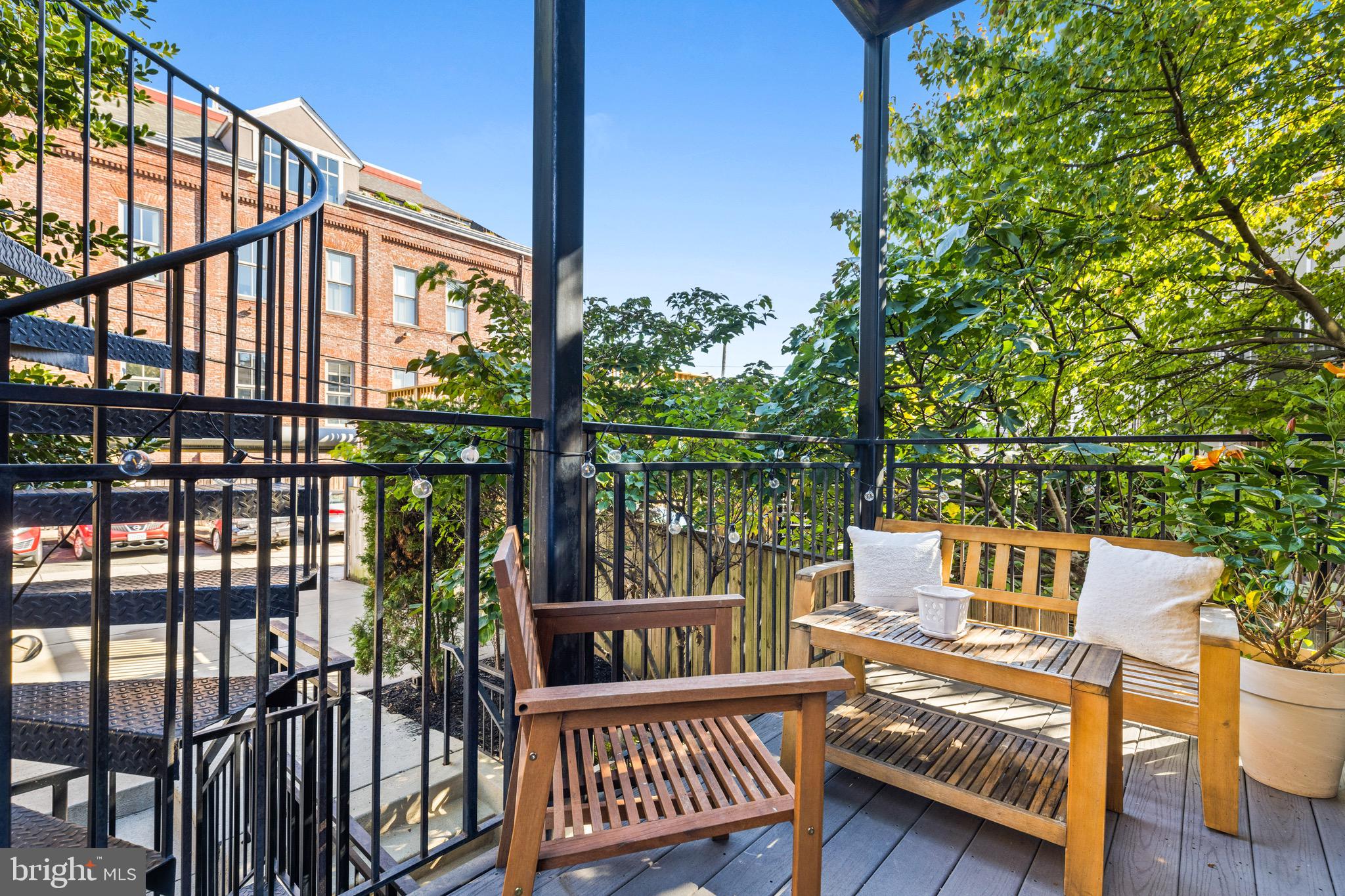 2435 Ontario Rd NW #3