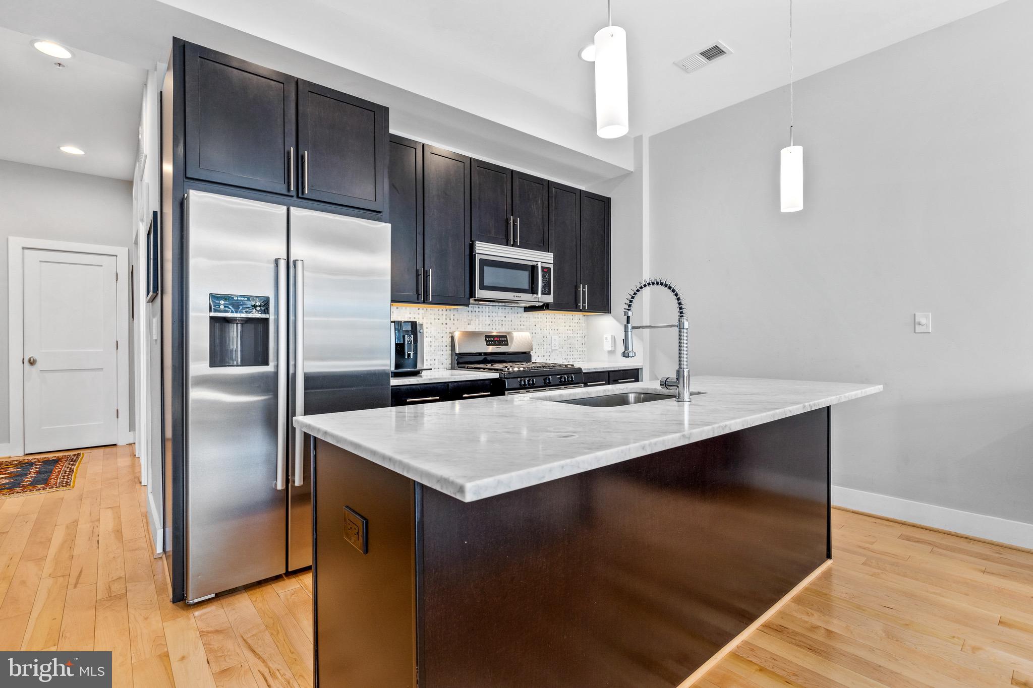 2435 Ontario Rd NW #3