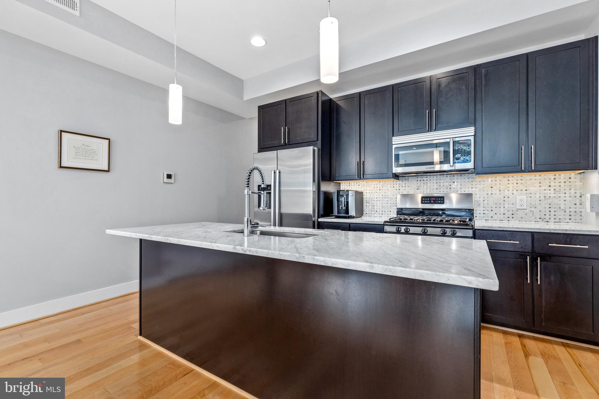 2435 Ontario Rd NW #3