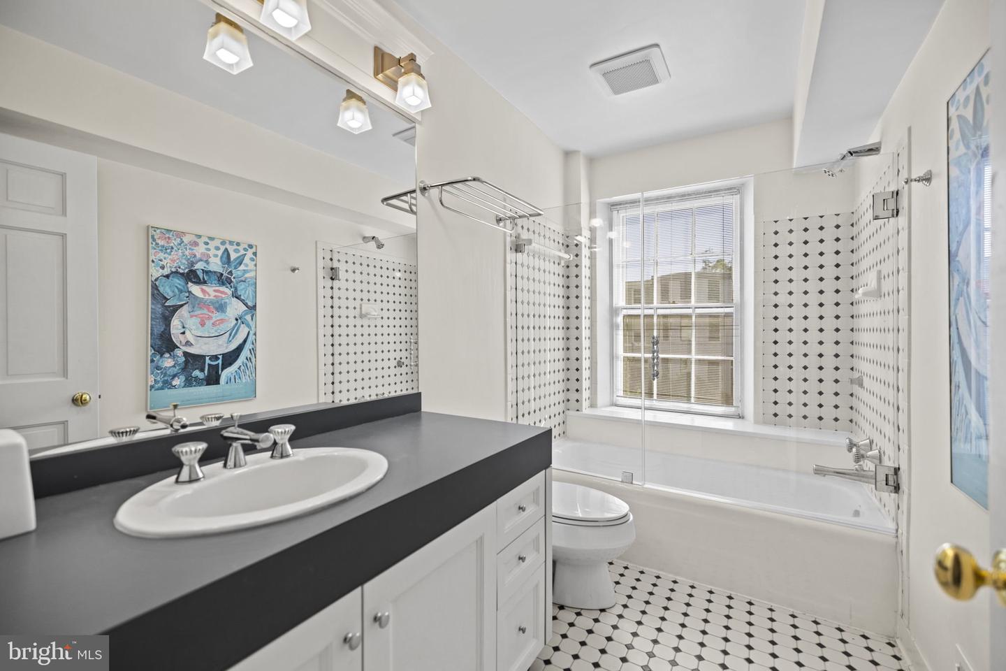 3031 O St NW