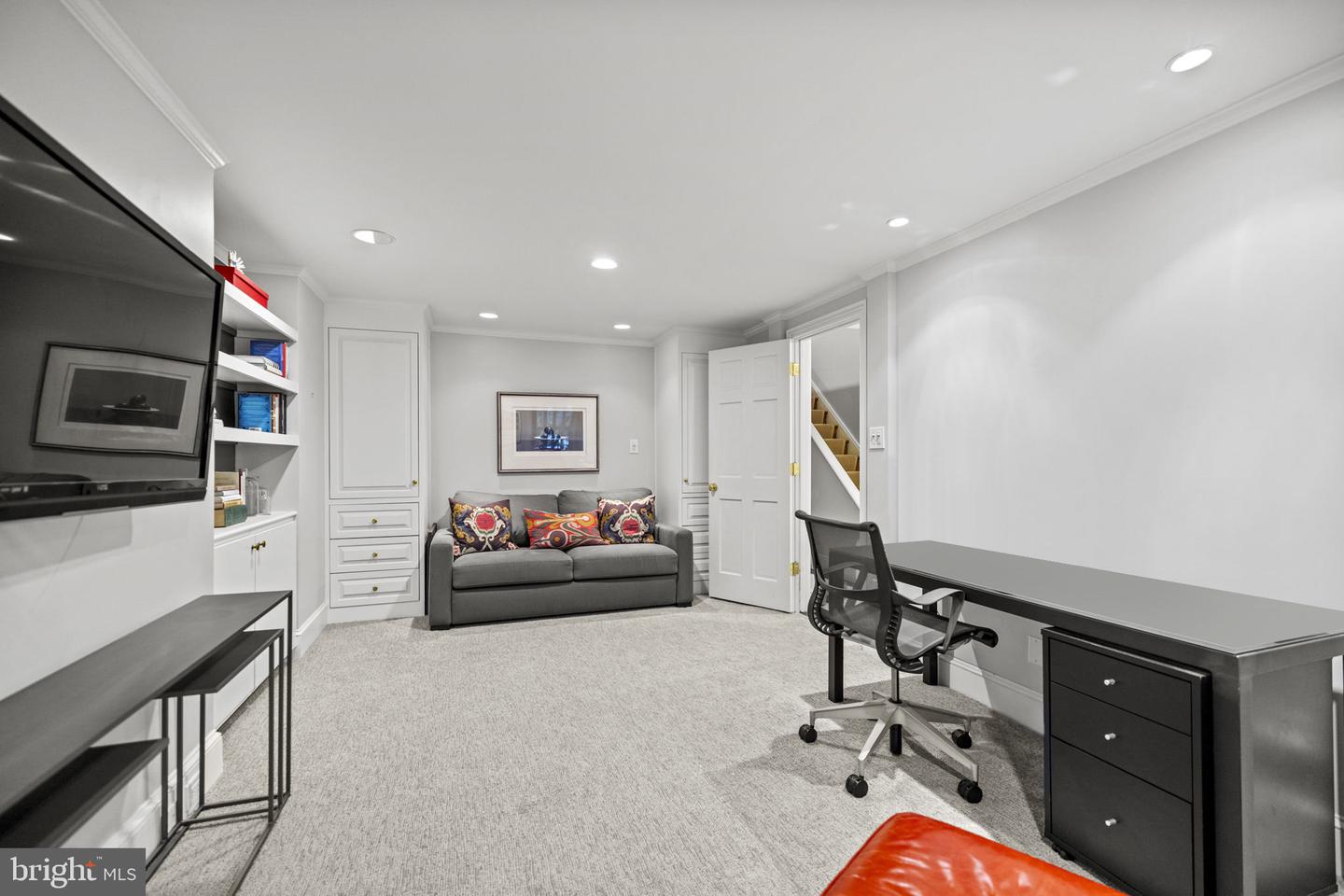 3031 O St NW